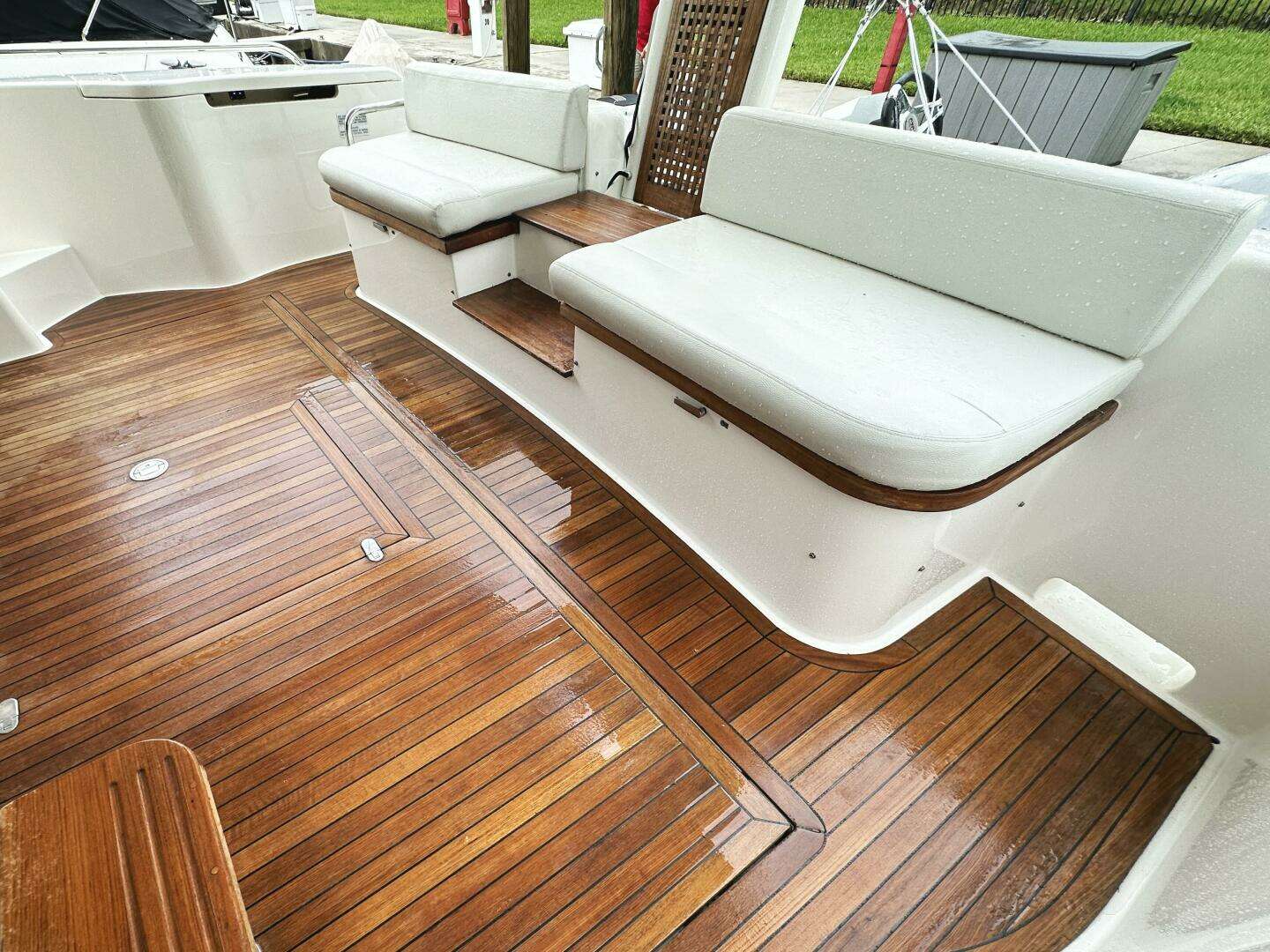 2014 Ferretti Yachts 530 - Image 8