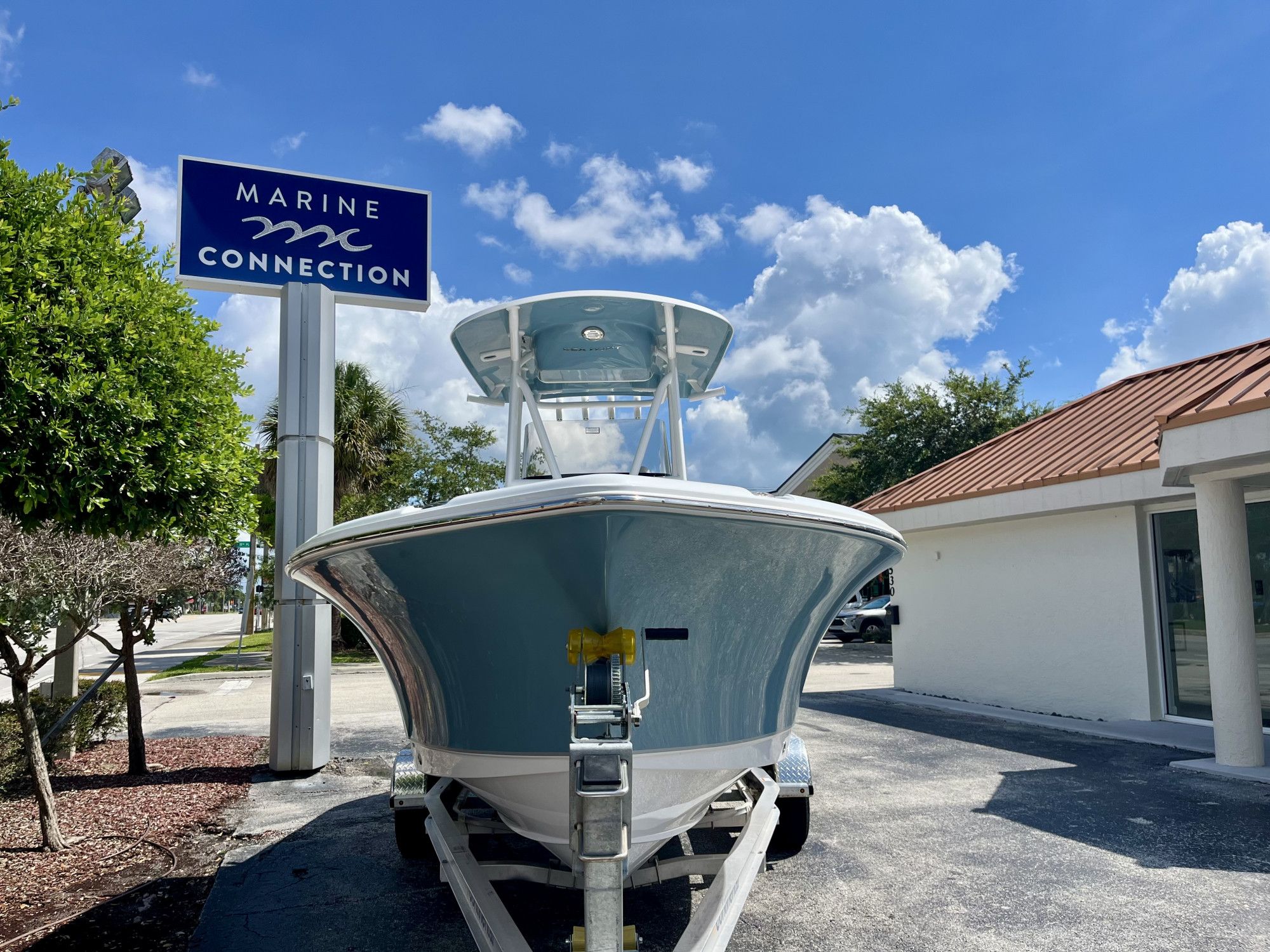 2026 Sea Hunt Ultra 234 - 3