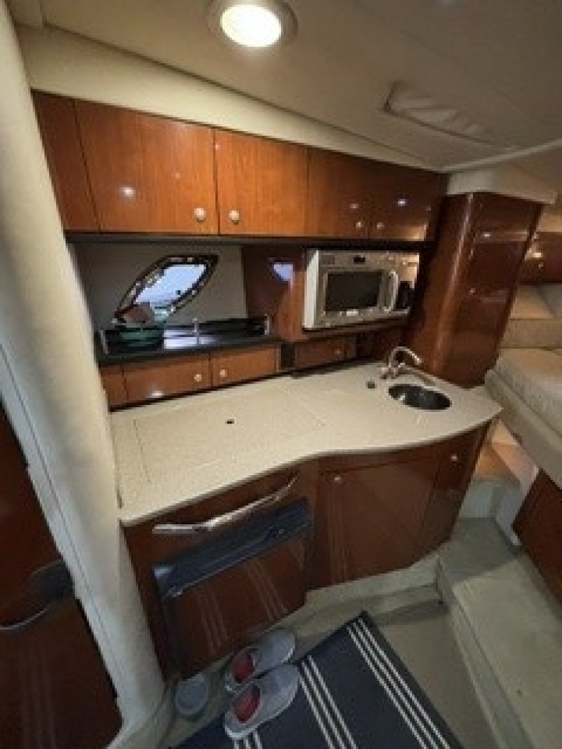 2007 Sea Ray Sundancer - Image 22