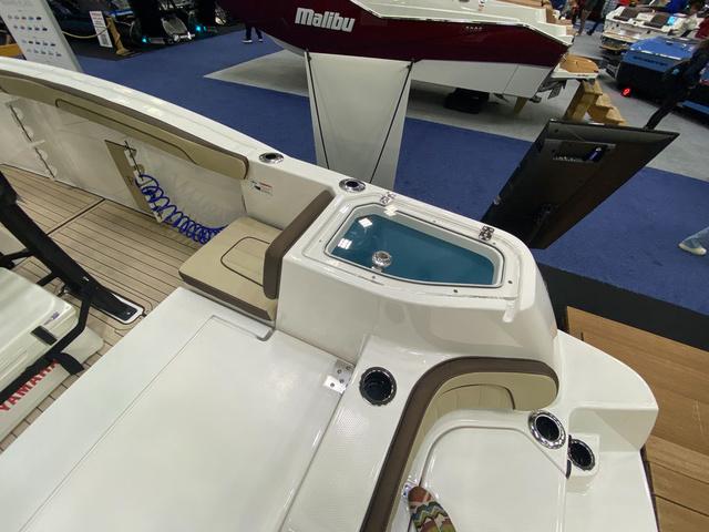 2024 Yamaha Boats 255 FSH Sport H - 8