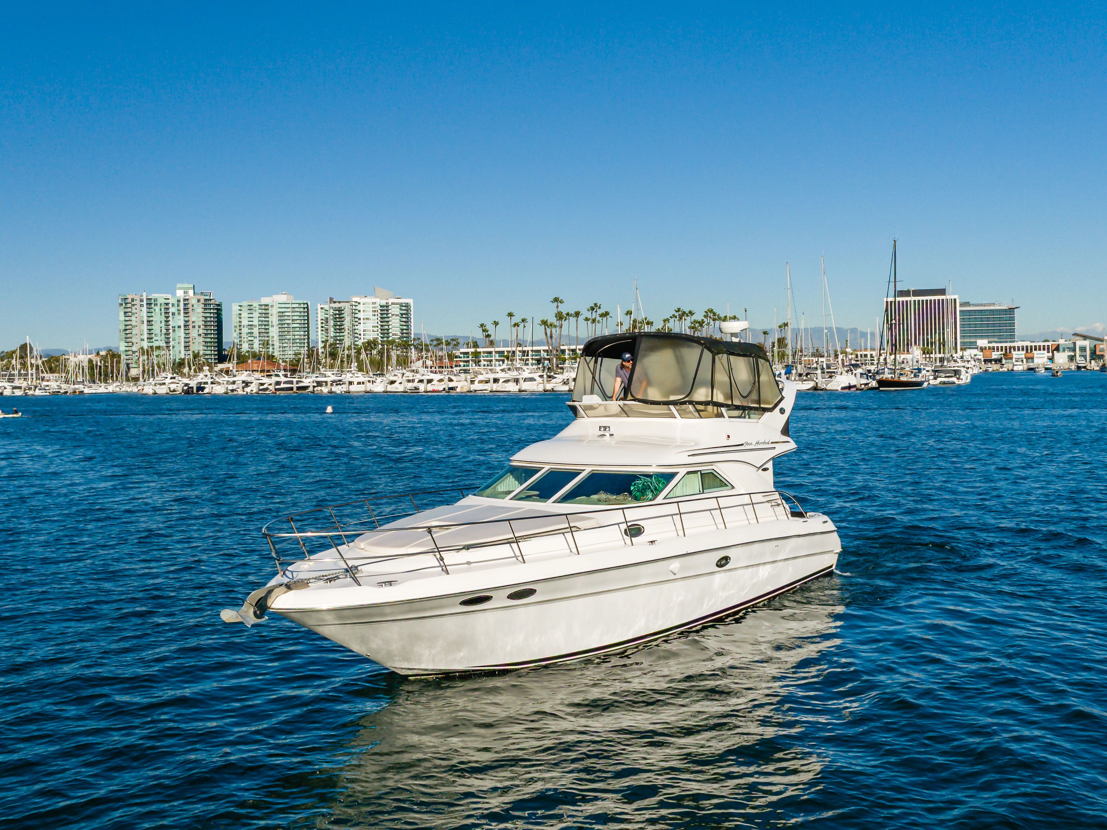 2002 Sea Ray 400 Sedan Bridge