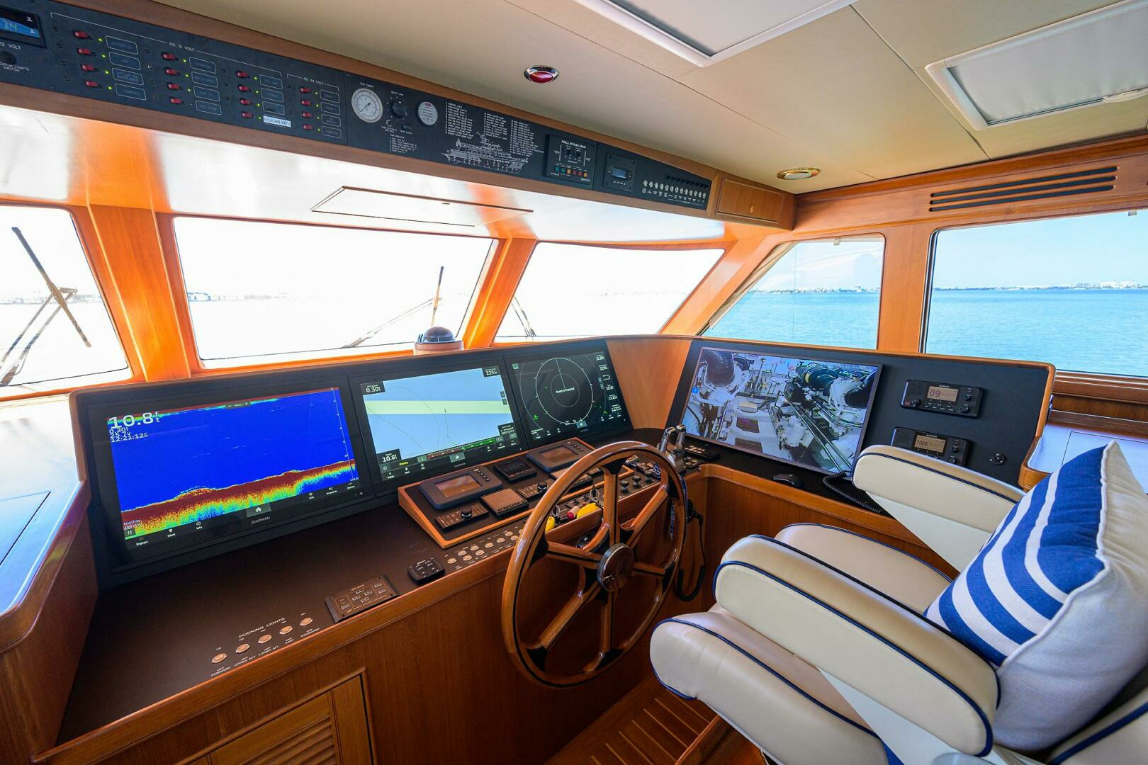 2011 Marlow 97 Explorer - Image 39