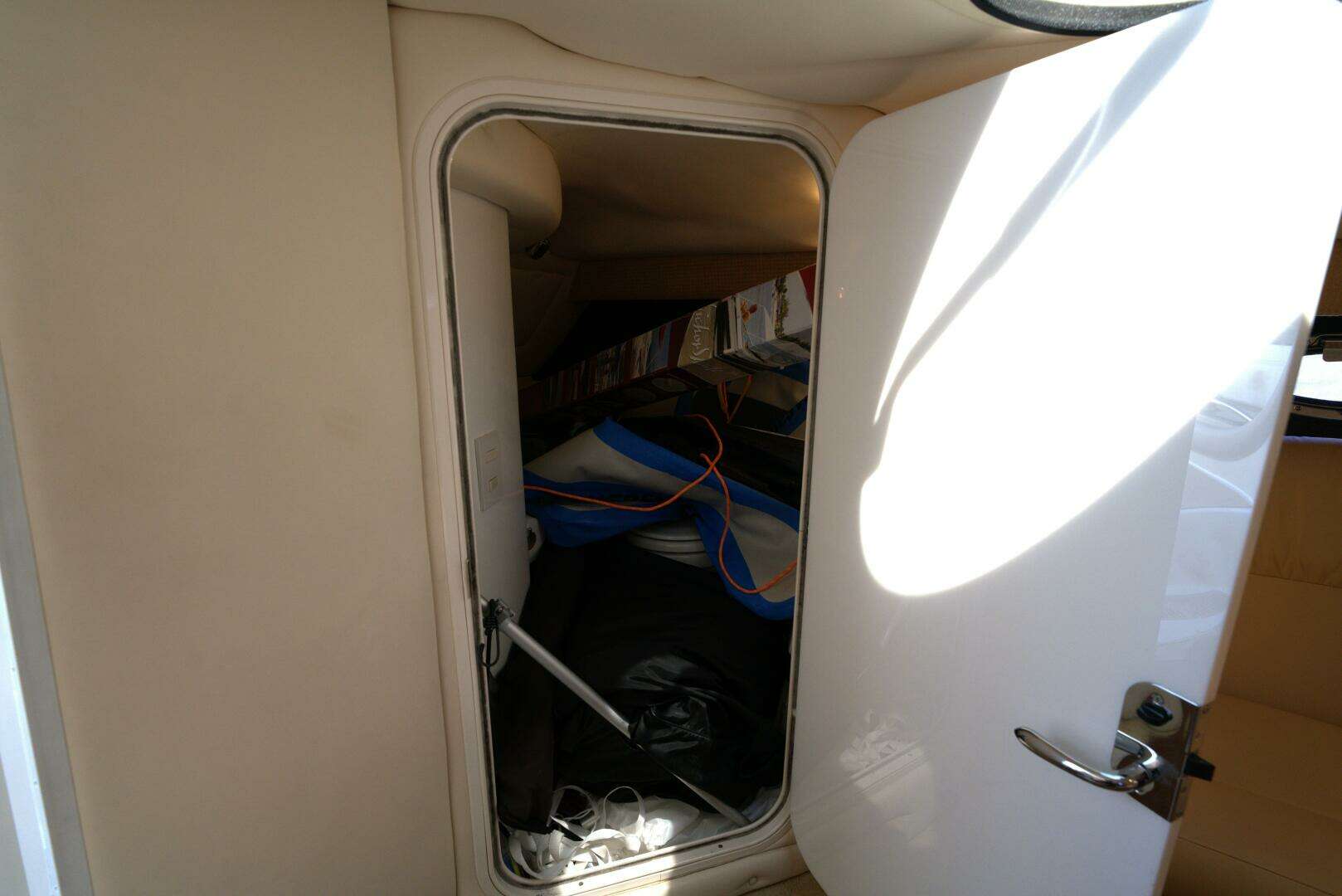 2005 Cobalt COBALT 343 - Image 48