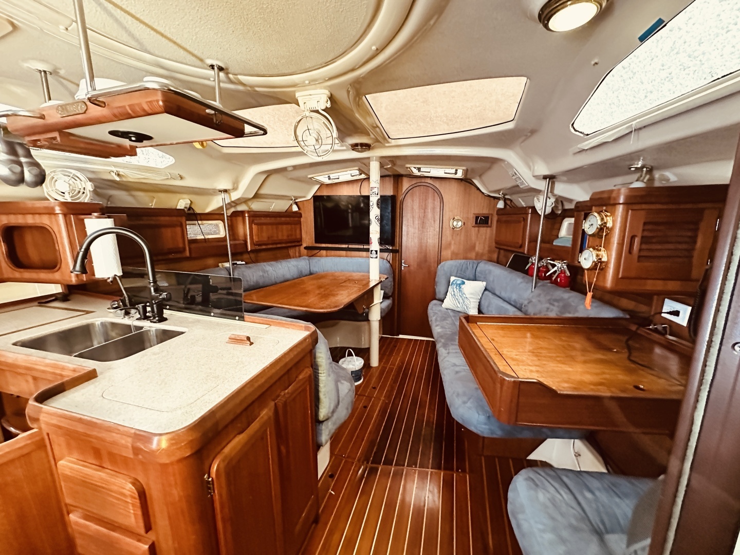 1995 Hunter — - Image 12