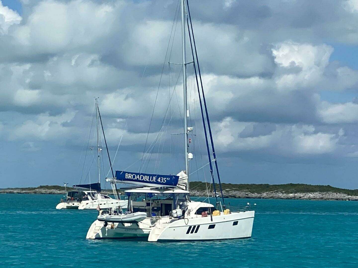 2010 Broadblue 435 - Image 16