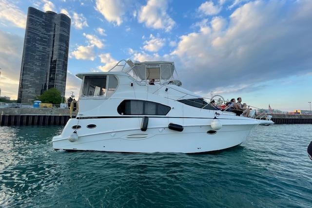 2006 Silverton 35 Motor Yacht