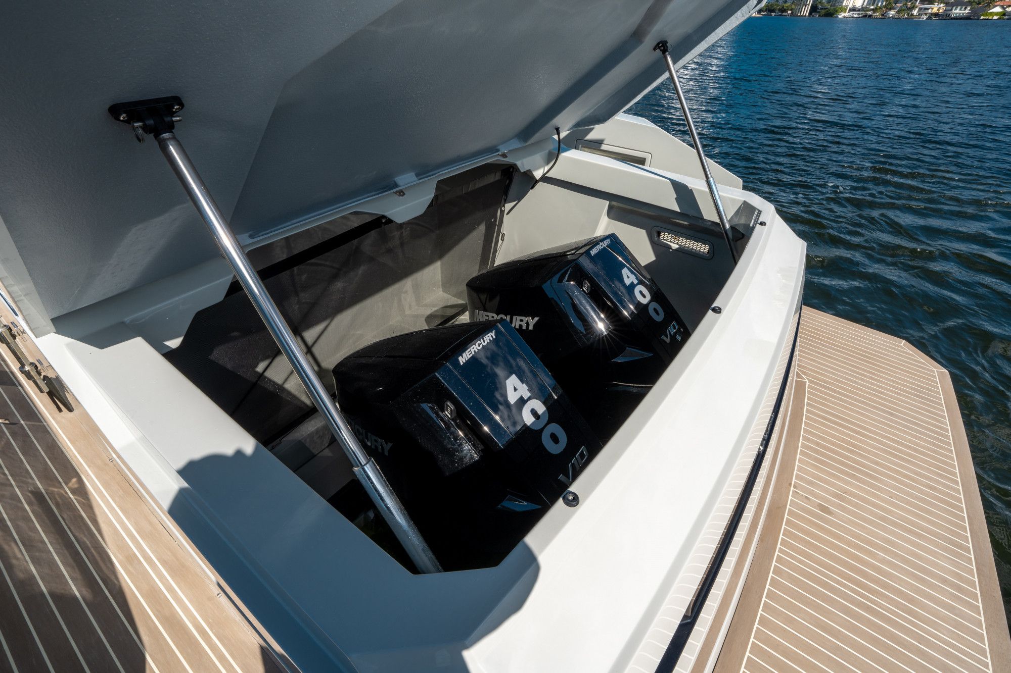 2025 De Antonio Yachts D36 OPEN - 12