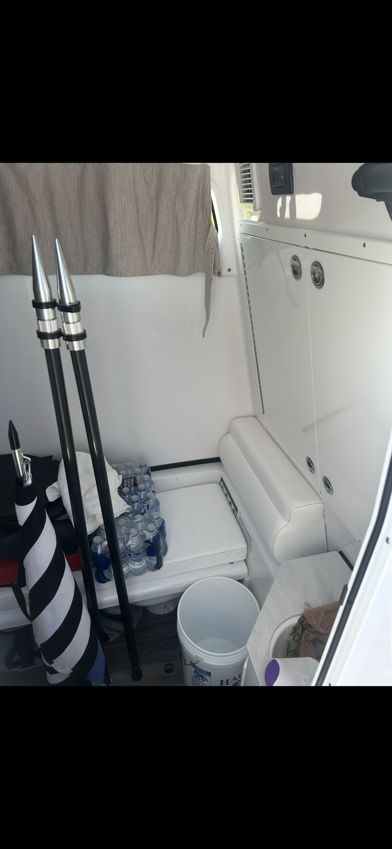 2025 Sportsman Open 322 Center Console - 11