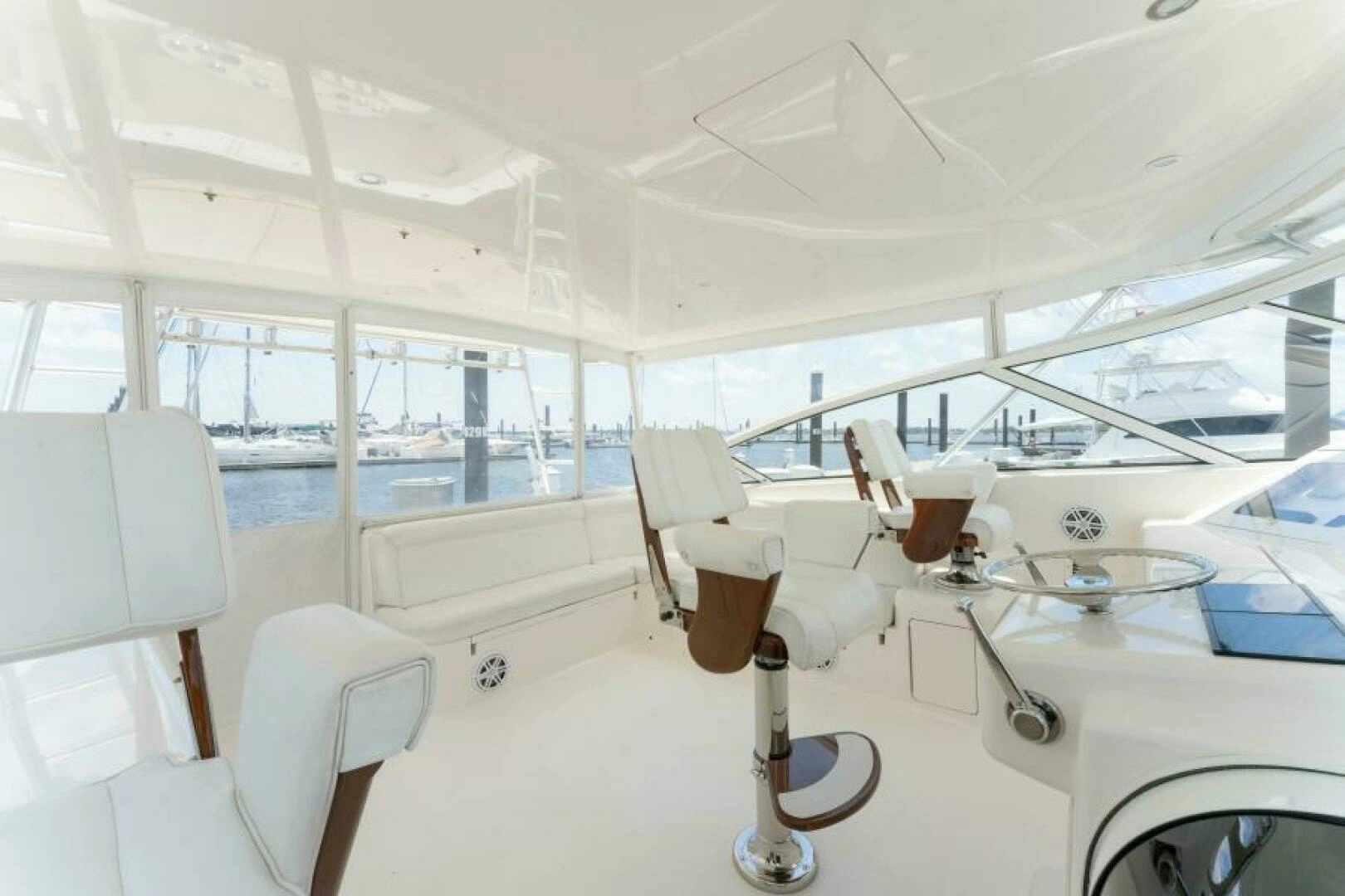 2009 Viking 45 Open - Image 26