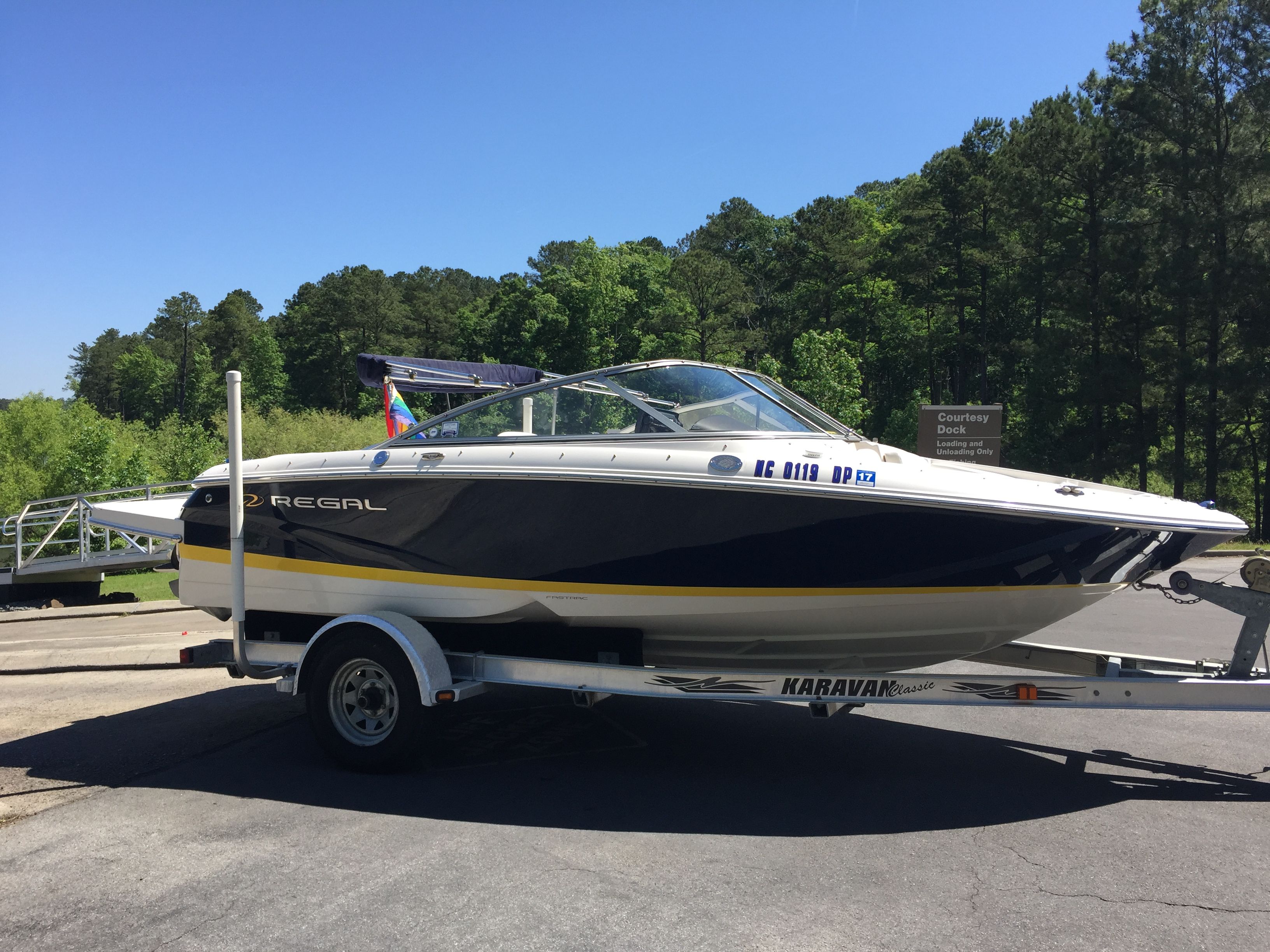 2006 Regal 1900 Bowrider