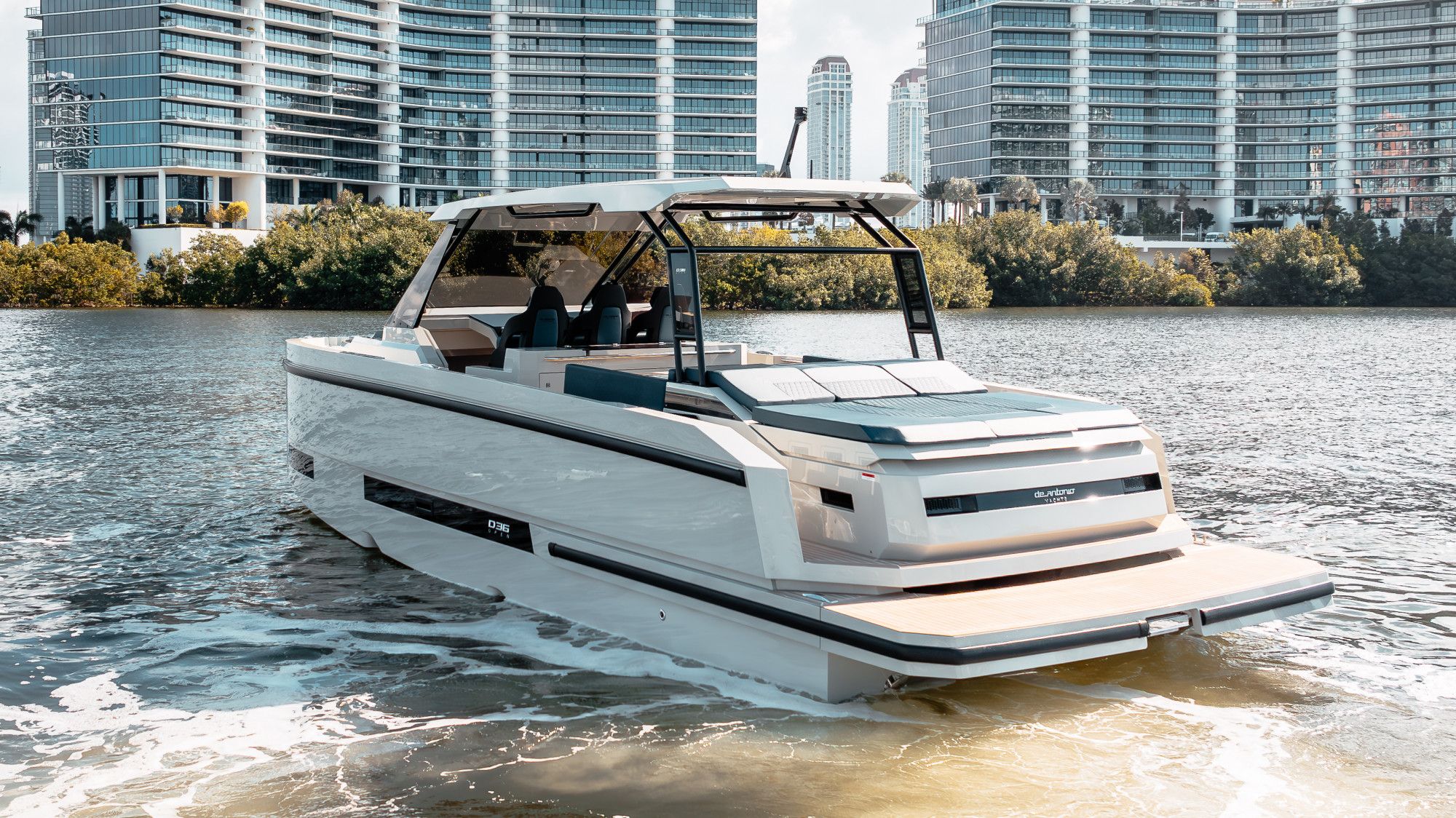 2025 De Antonio Yachts D36 OPEN - 6