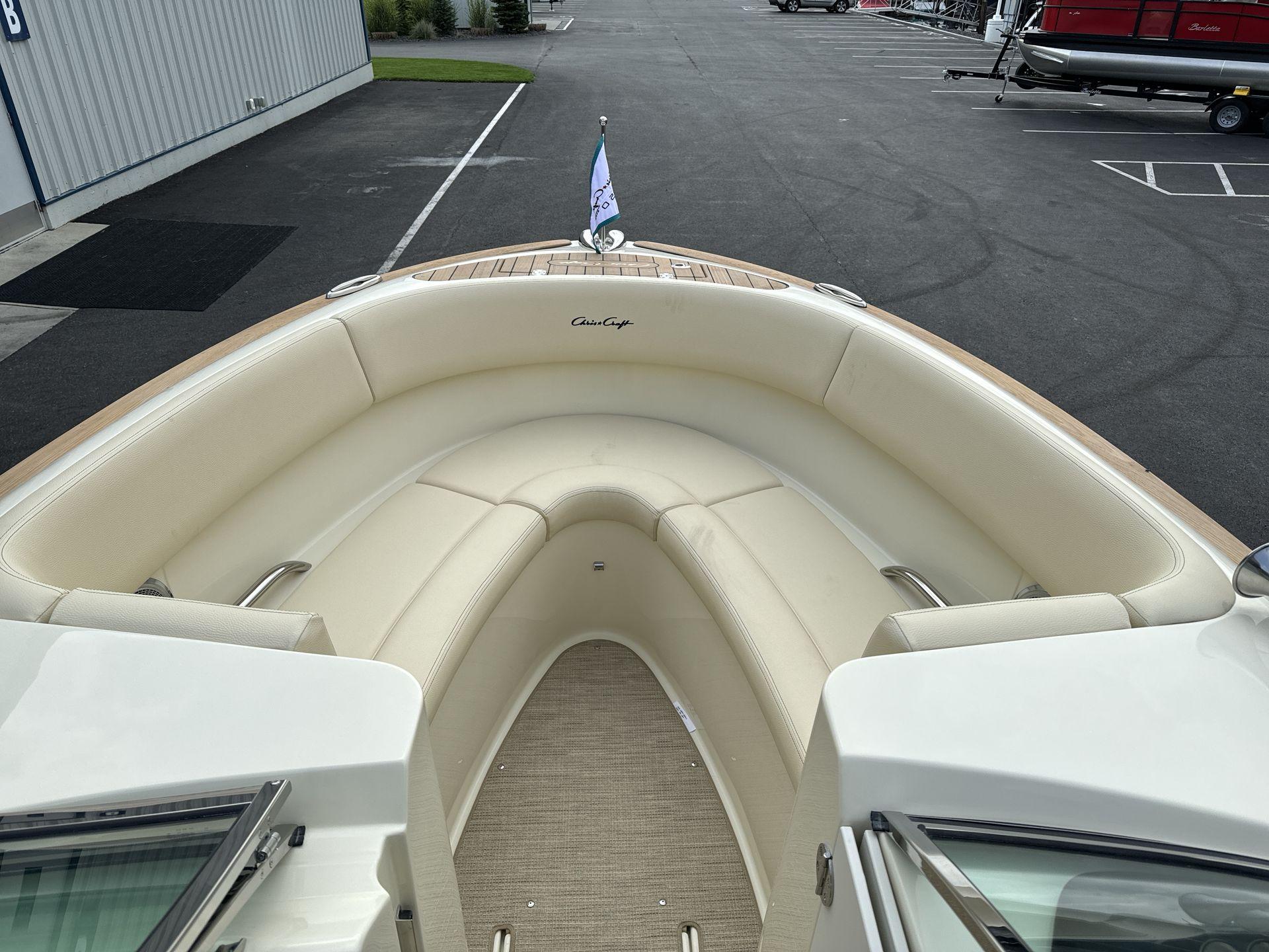 2025 Chris-Craft Launch 27 - 10