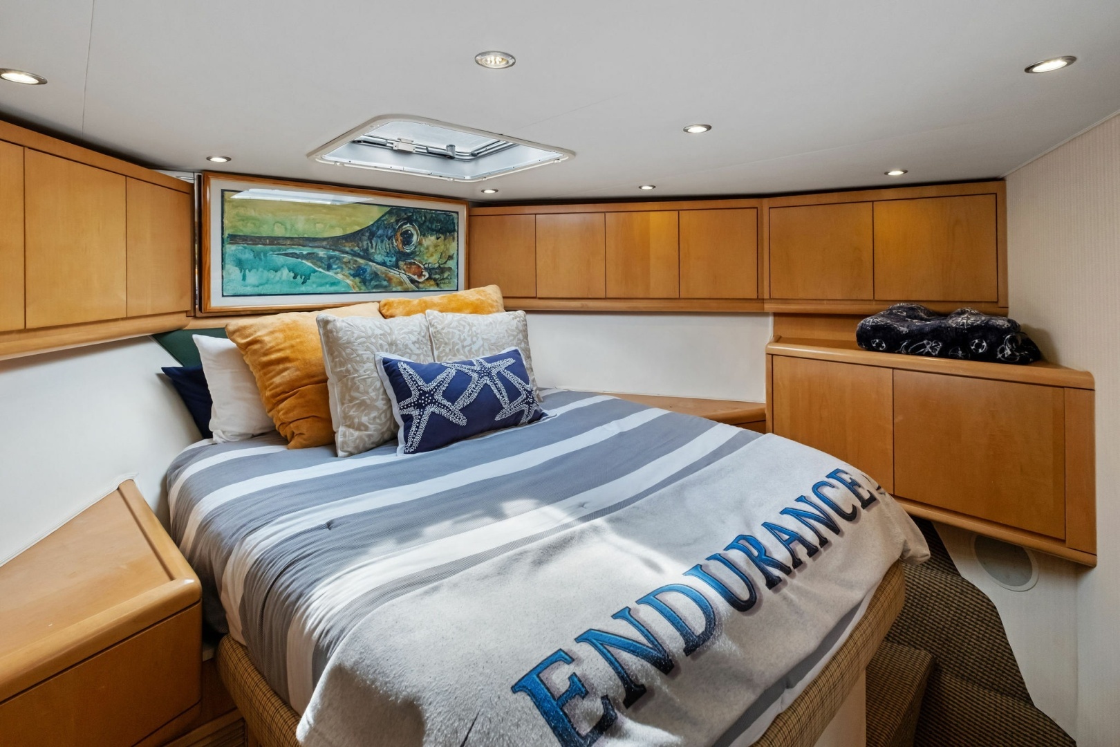 1998 Hatteras Sport Fisherman - Image 30