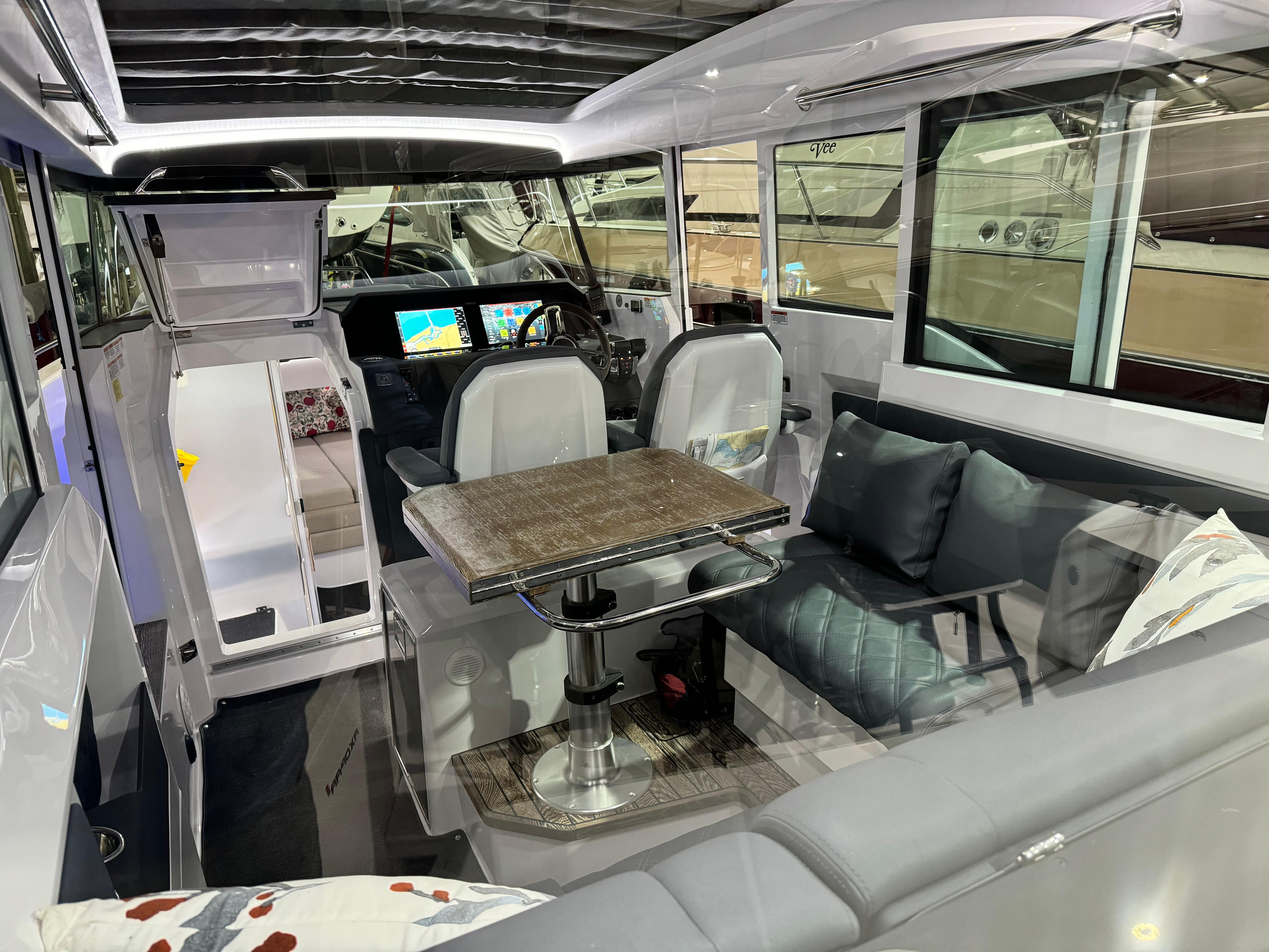 2020 Axopar 37 XC Cross Cabin - 105