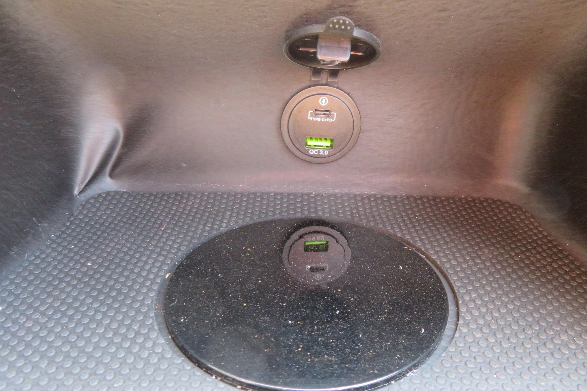 USB charging ports in 2026 Avalon Catalina Quad Lounge Shift boat interior.