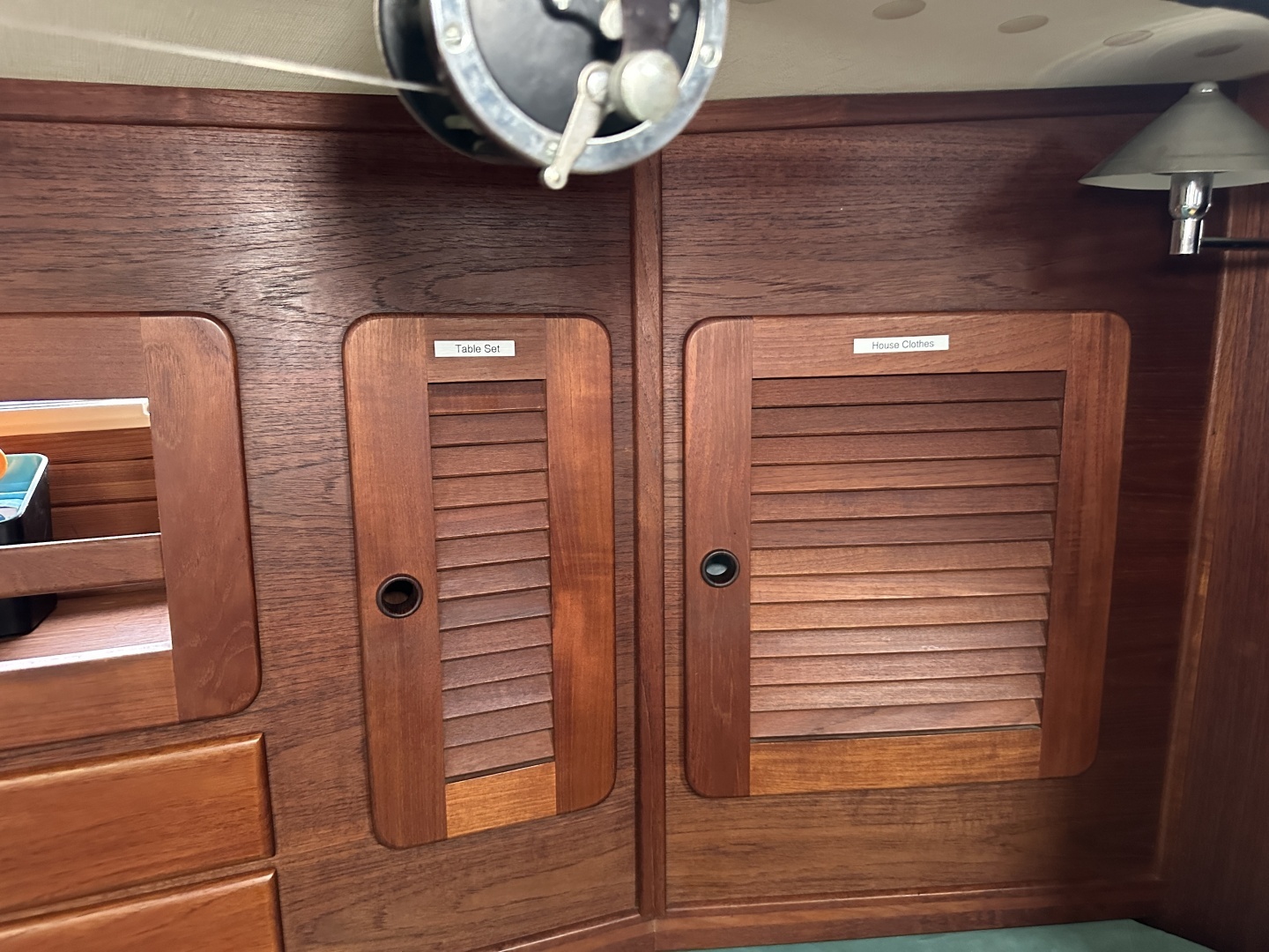 1991 Sabre 425 - Image 172