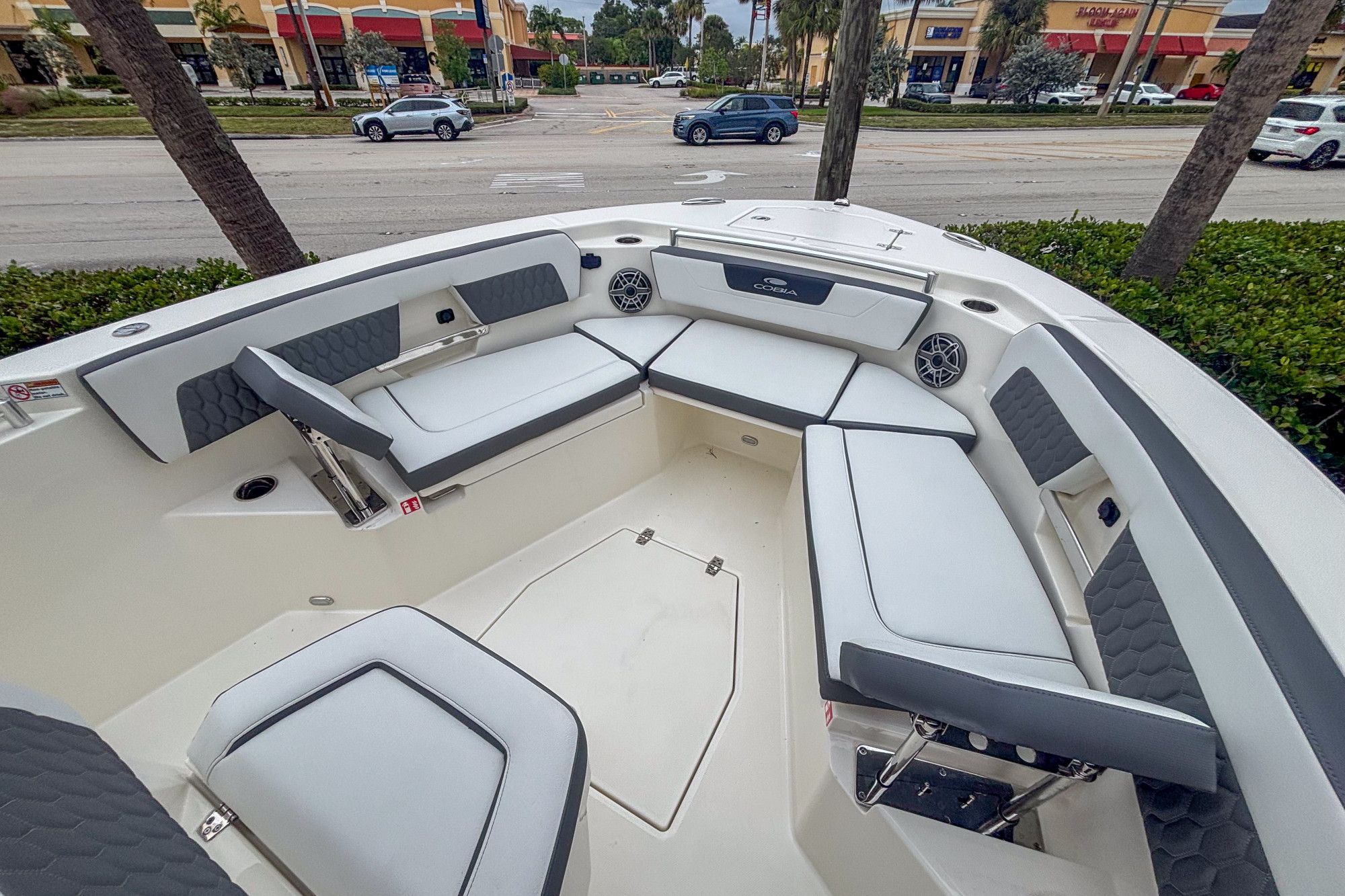 2026 Cobia 245 Center Console - 12