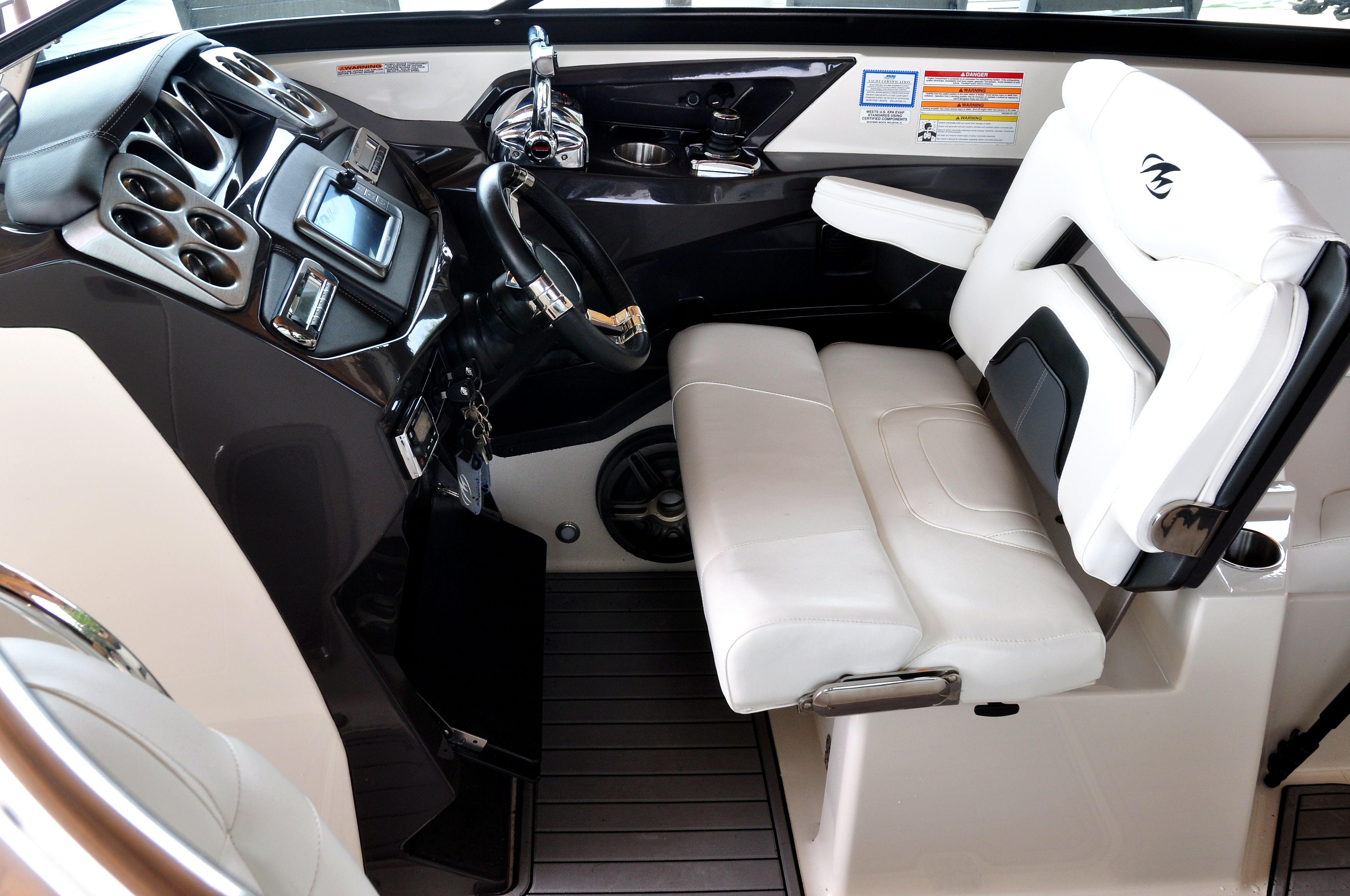 2014 Monterey 328SS Super Sport - 59