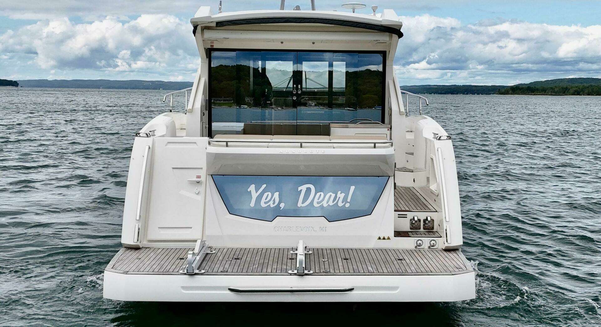 2016 Absolute 45 Sport Yacht - Image 9