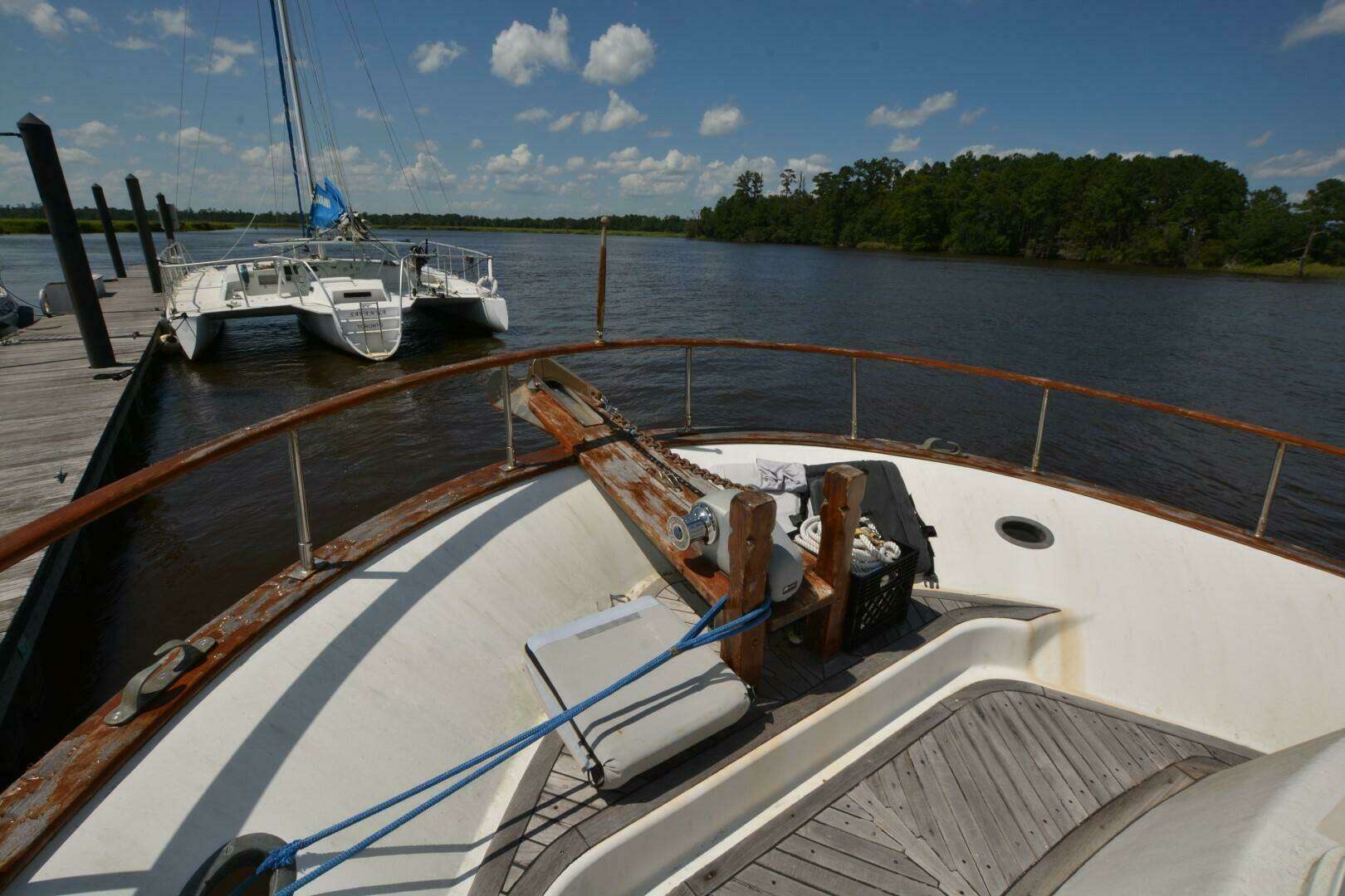 1985 Albin 43 Double Cabin - Image 5
