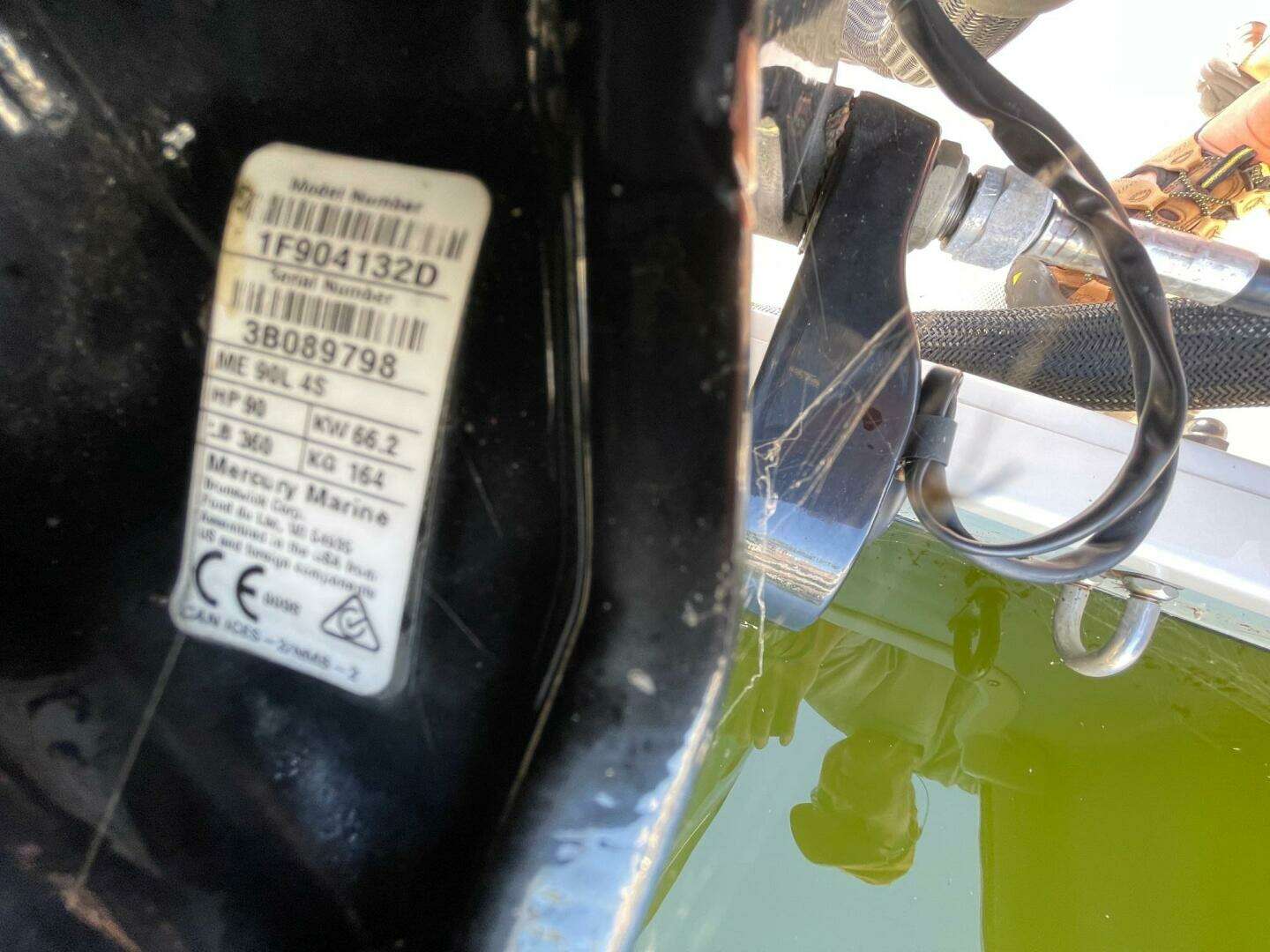 2021 Boston Whaler — - Image 14