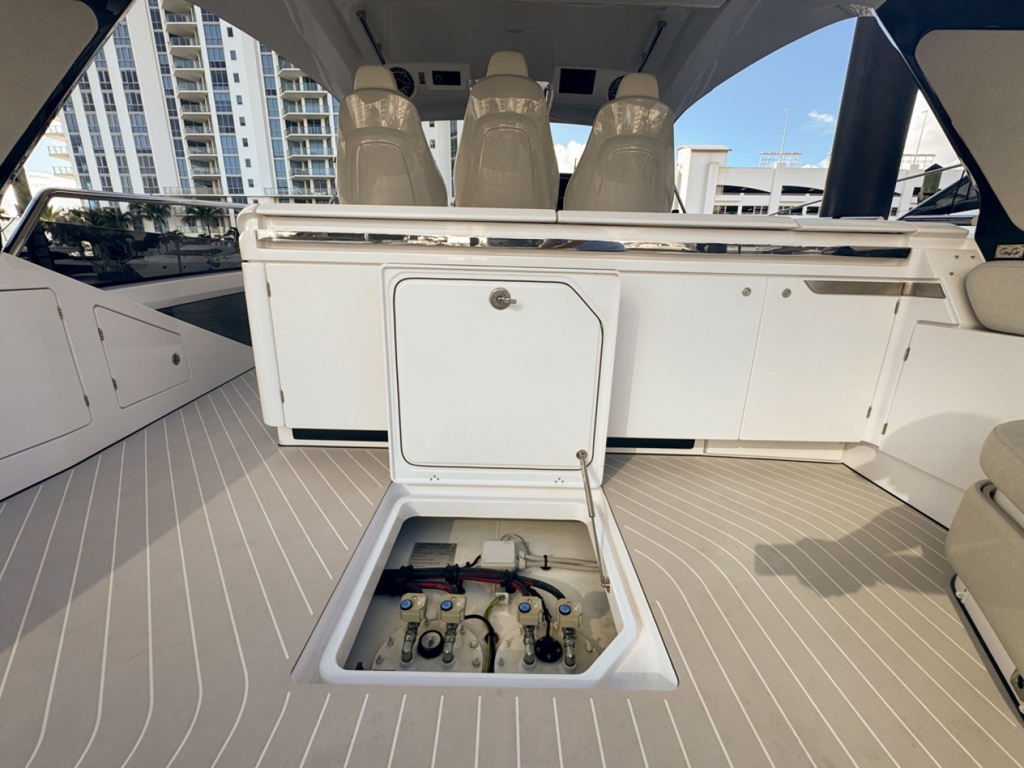 2023 Azimut Verve 47 - Image 47
