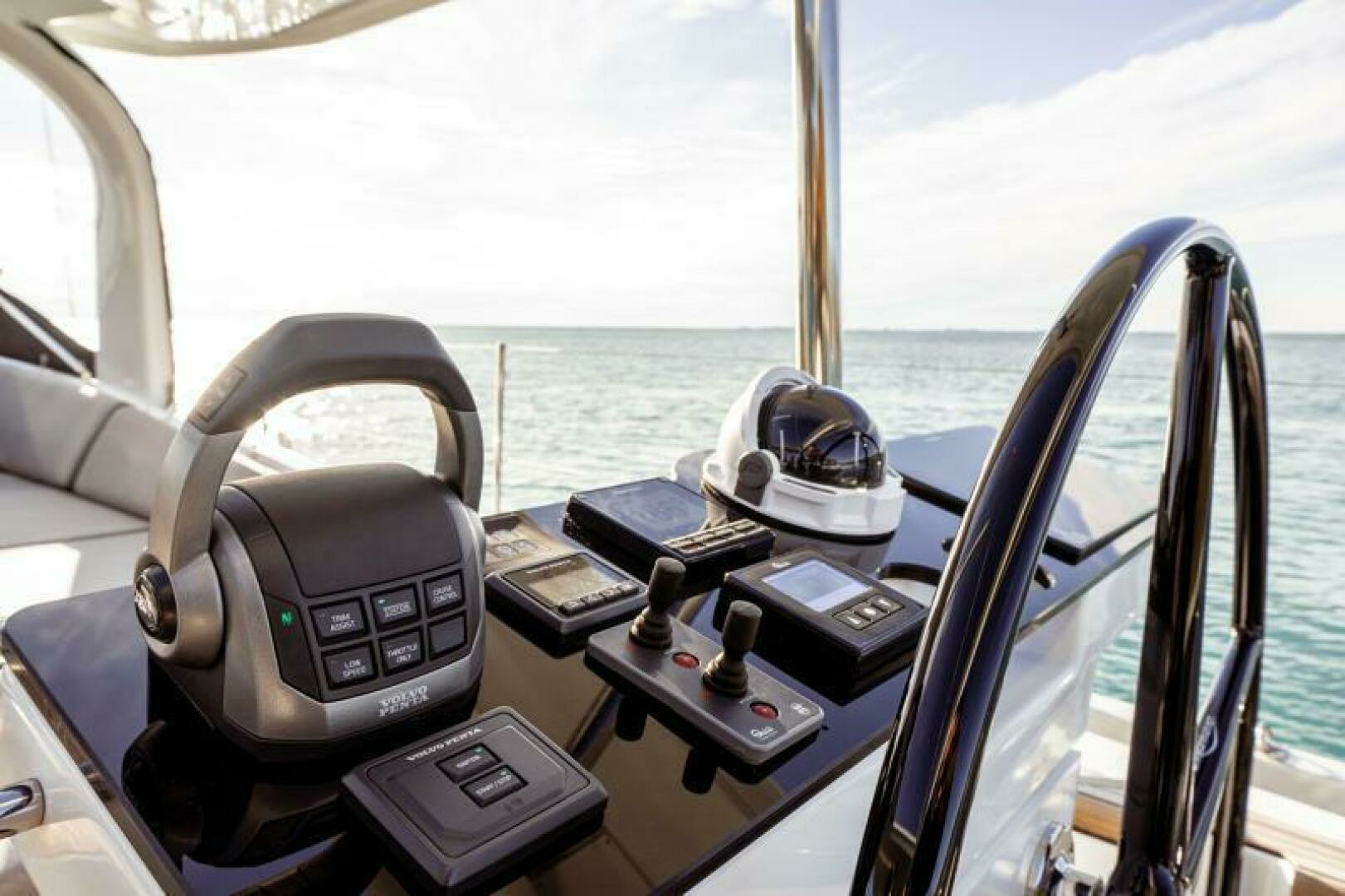 2026 Jeanneau Jeanneau Yachts 65 - Image 18