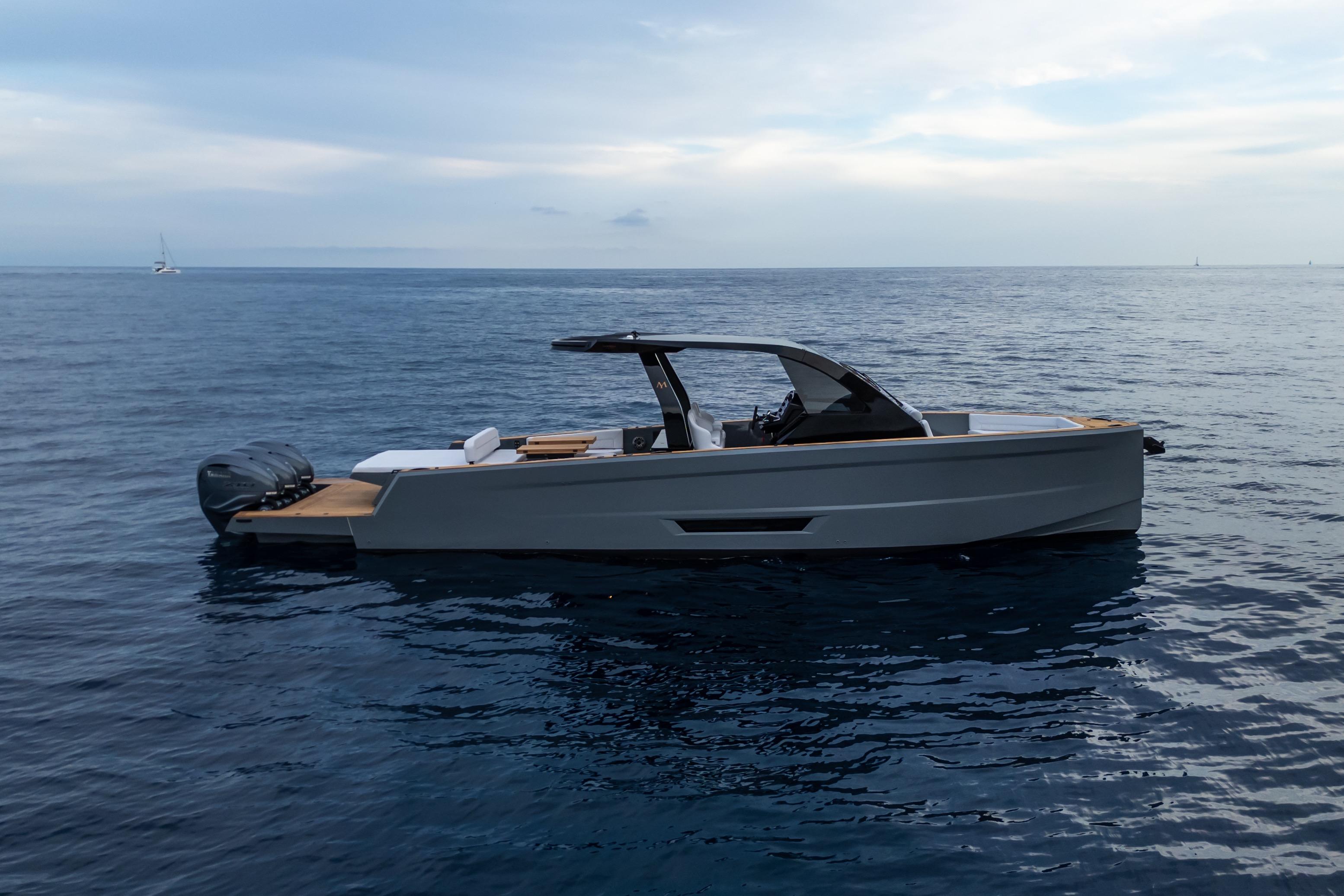 2026 Maxim Yachts 44 R