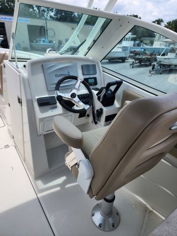 2017 Sailfish 275 DC - 12