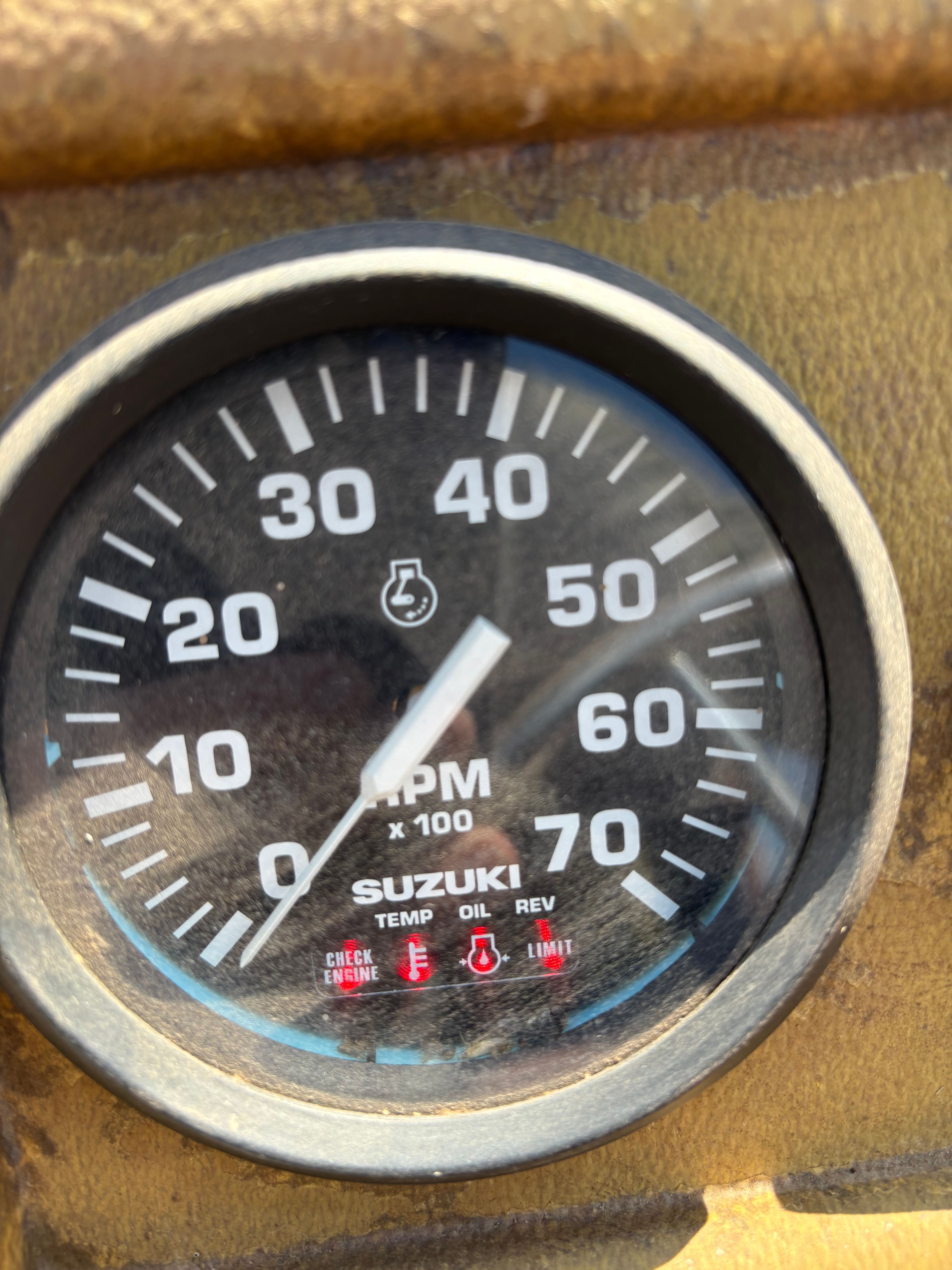1985 Sun Tracker Party Barge - 20
