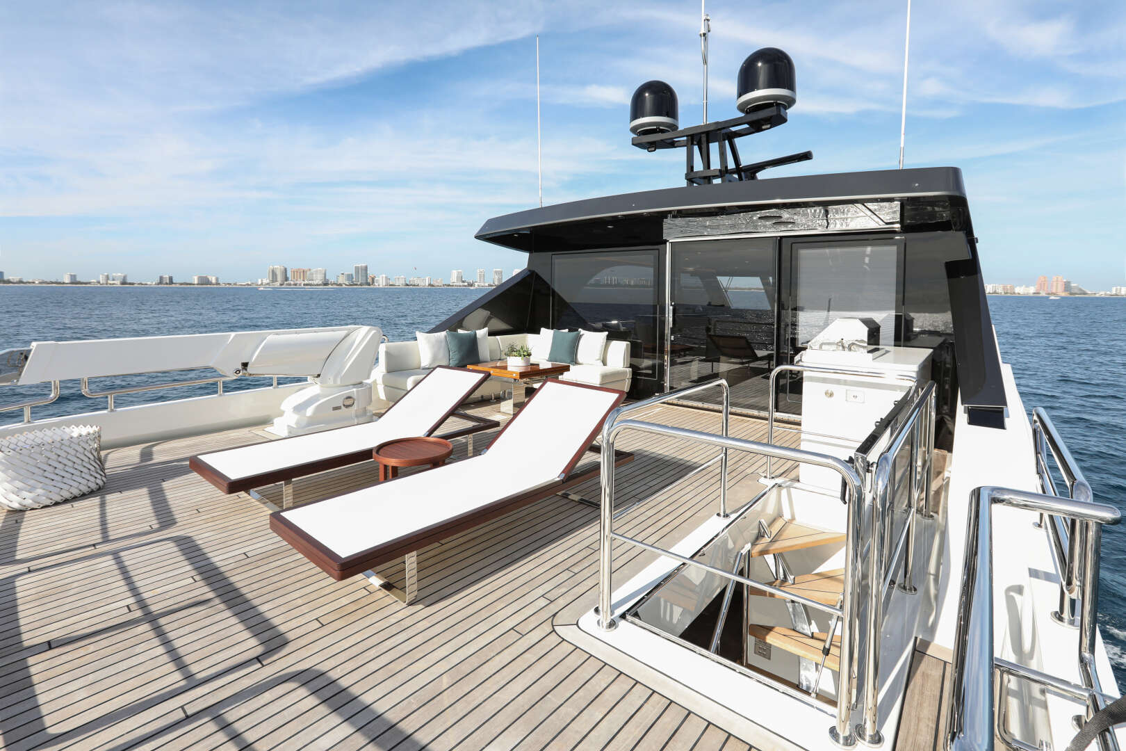 2026 Ocean Alexander 28L - Image 39