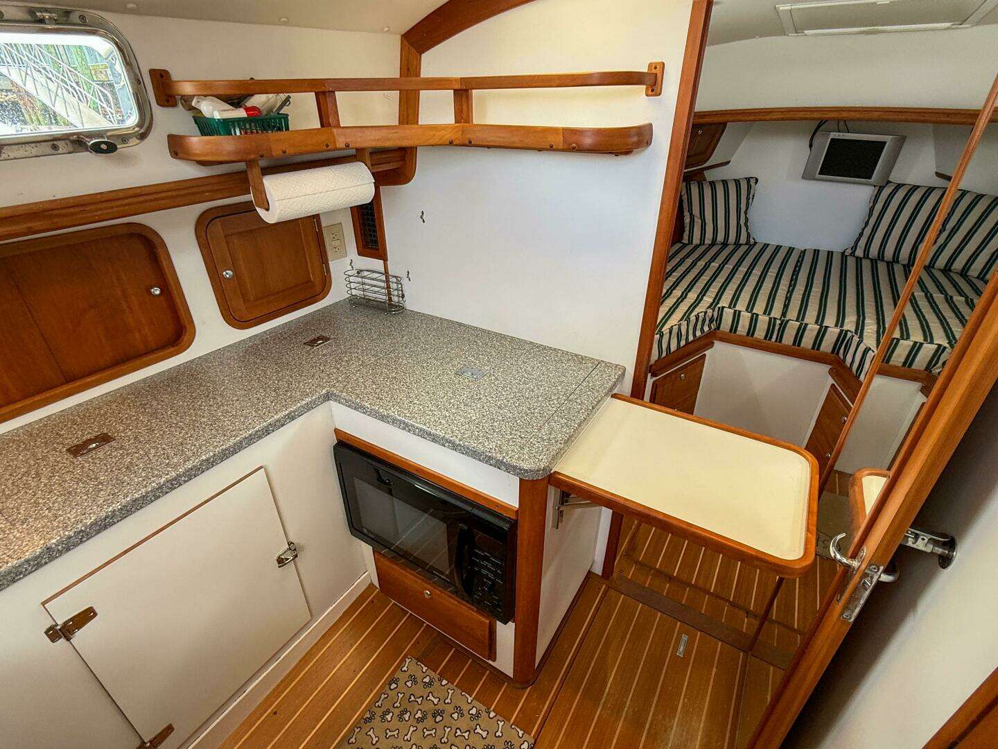 2002 Legacy 34 Express Twin Jet - Image 33