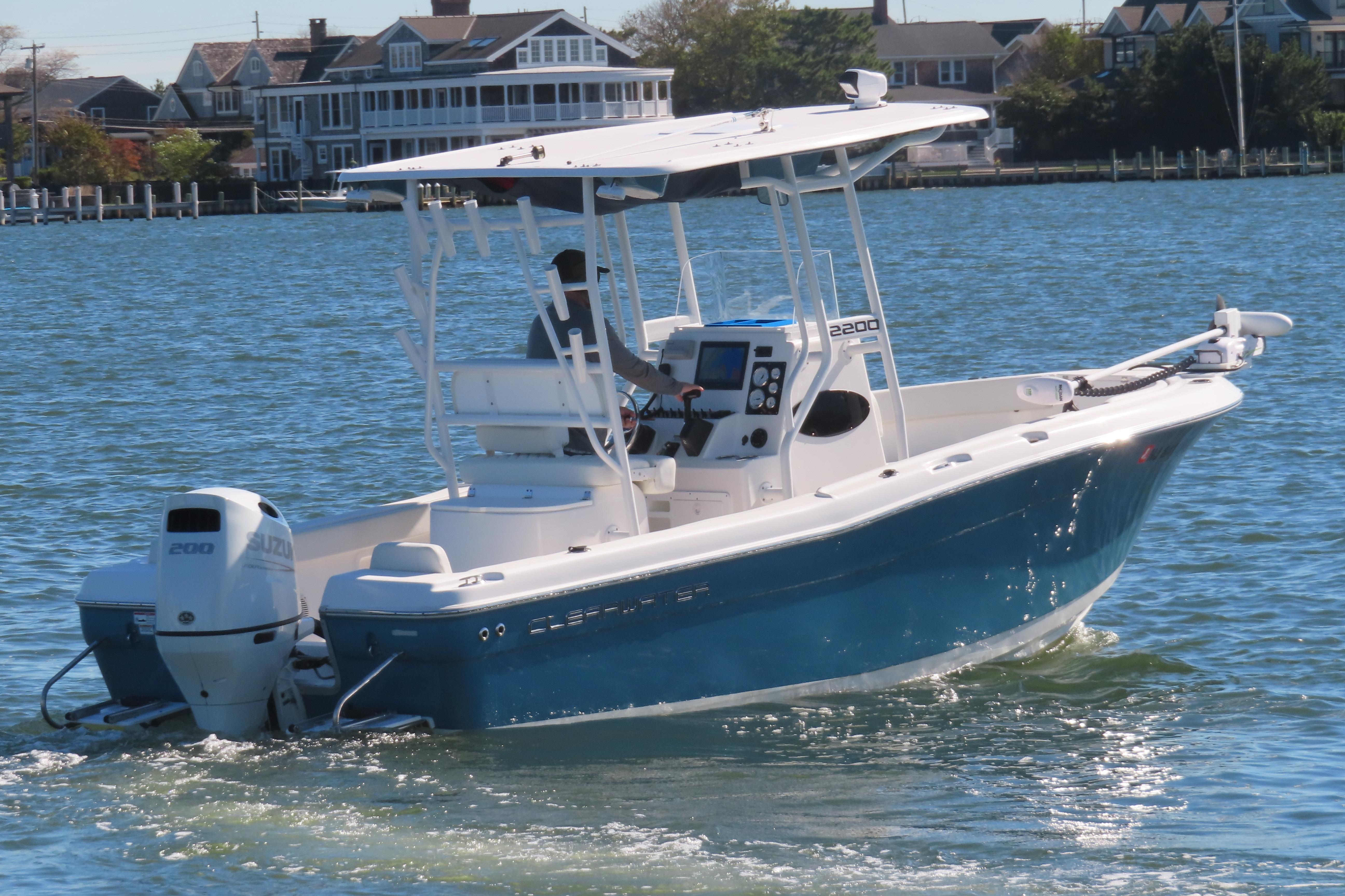 2023 Clearwater 2200 Center Console