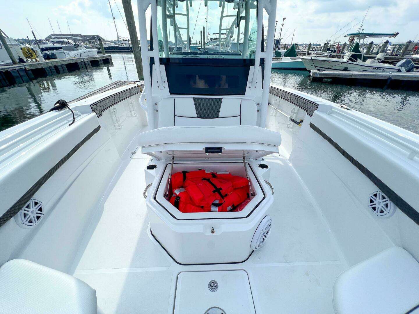 2024 Wellcraft 302 - Image 11