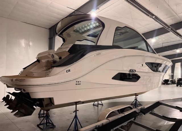 2022 Sea Ray Sundancer 370 - 19