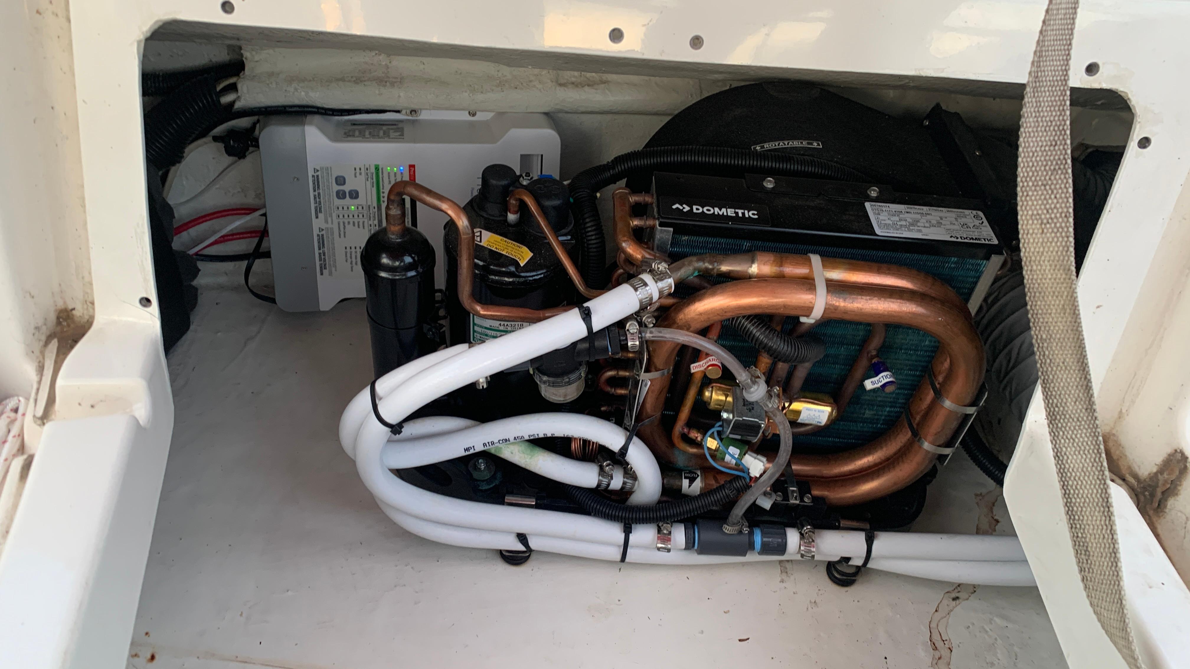 1991 Hunter 30 - 166