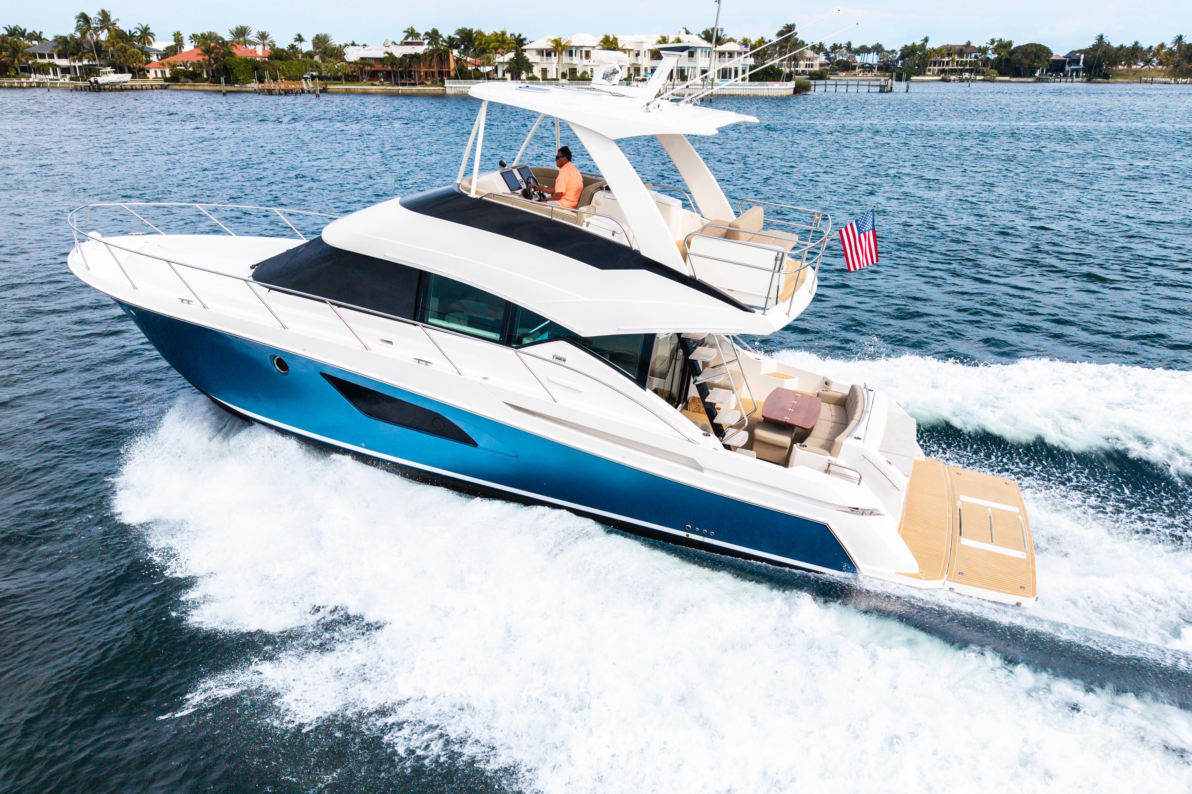 2015 Tiara Yachts 50 Flybridge