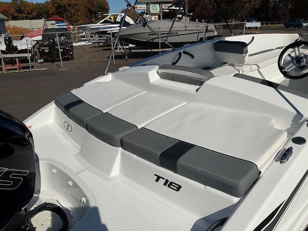 2025 Tahoe T18 boat with sleek seating and modern design.