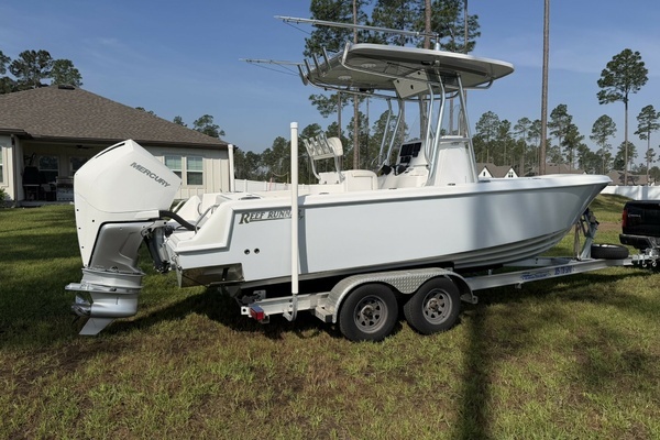 2019 Reef Runner 230XS