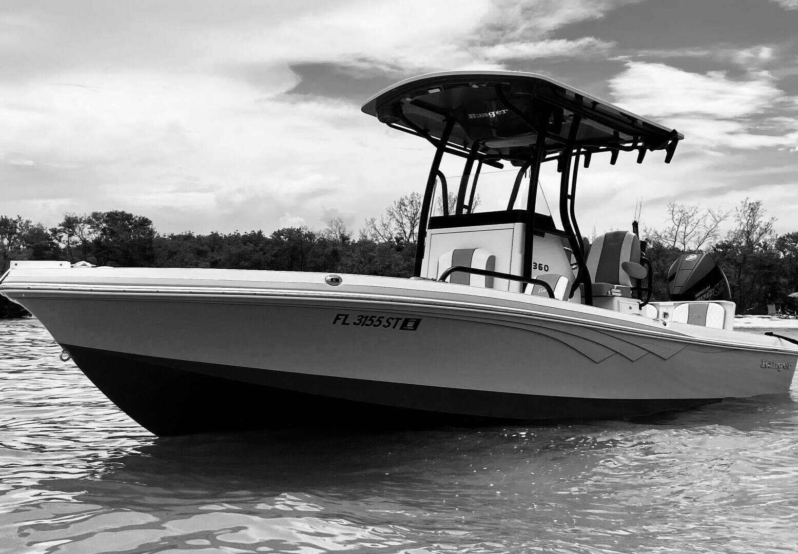 2020 Ranger 2360 Bay Boat - Image 3