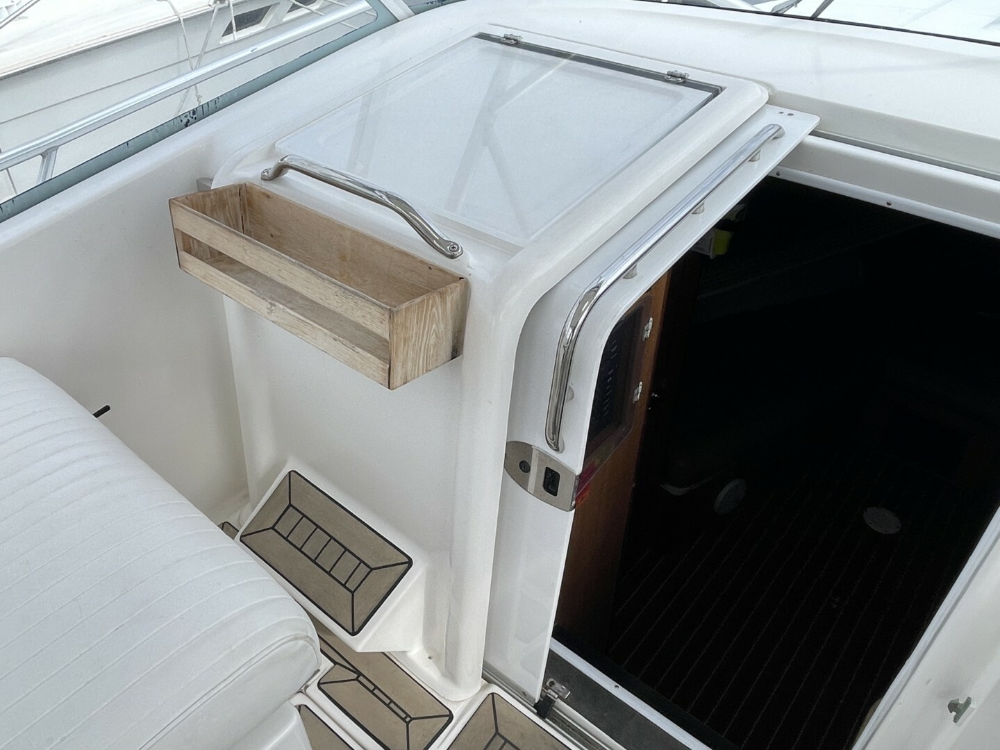 2007 Luhrs 31 Open - Image 28