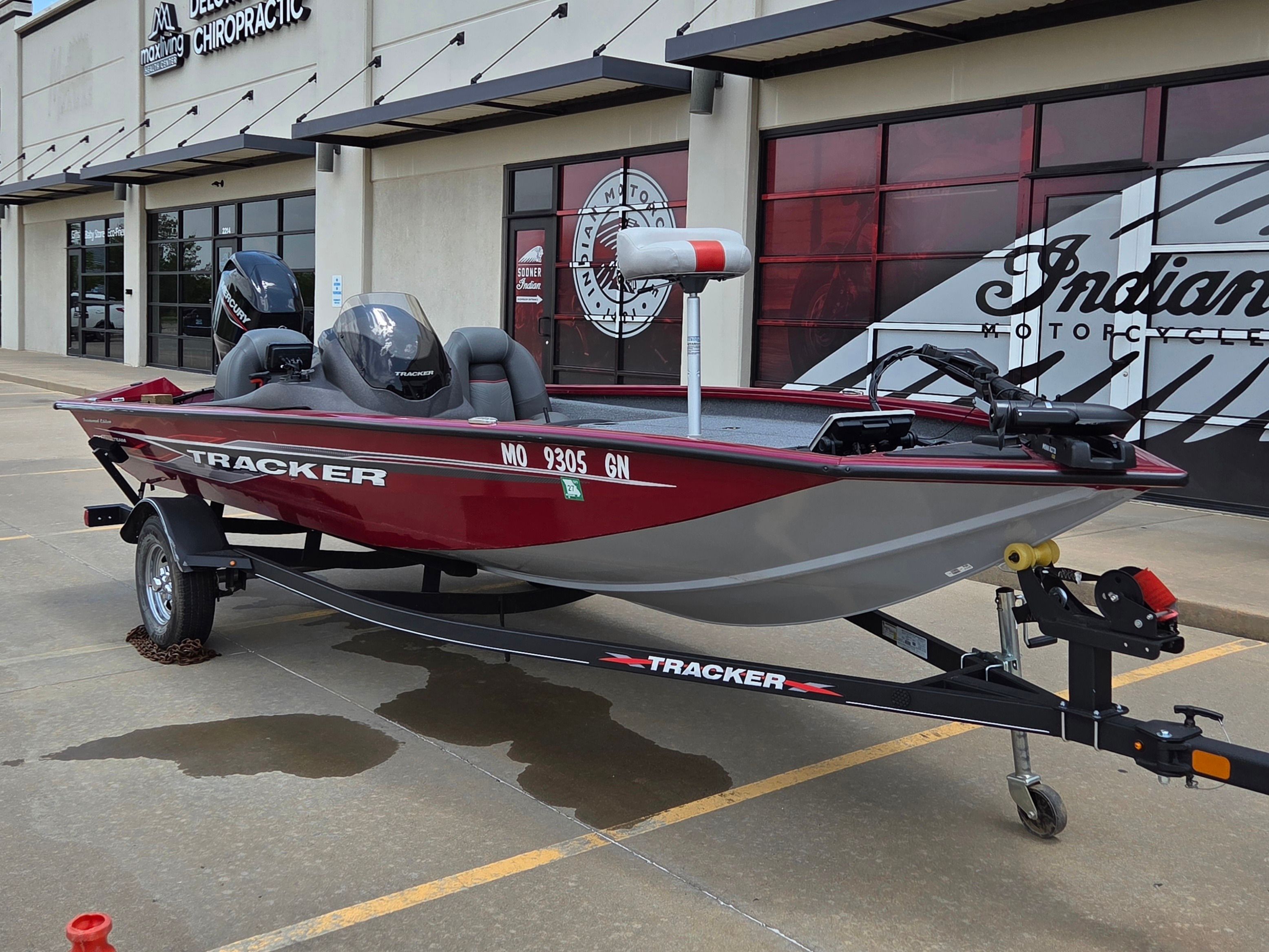 2022 Tracker Pro Team 175 TXW - 2