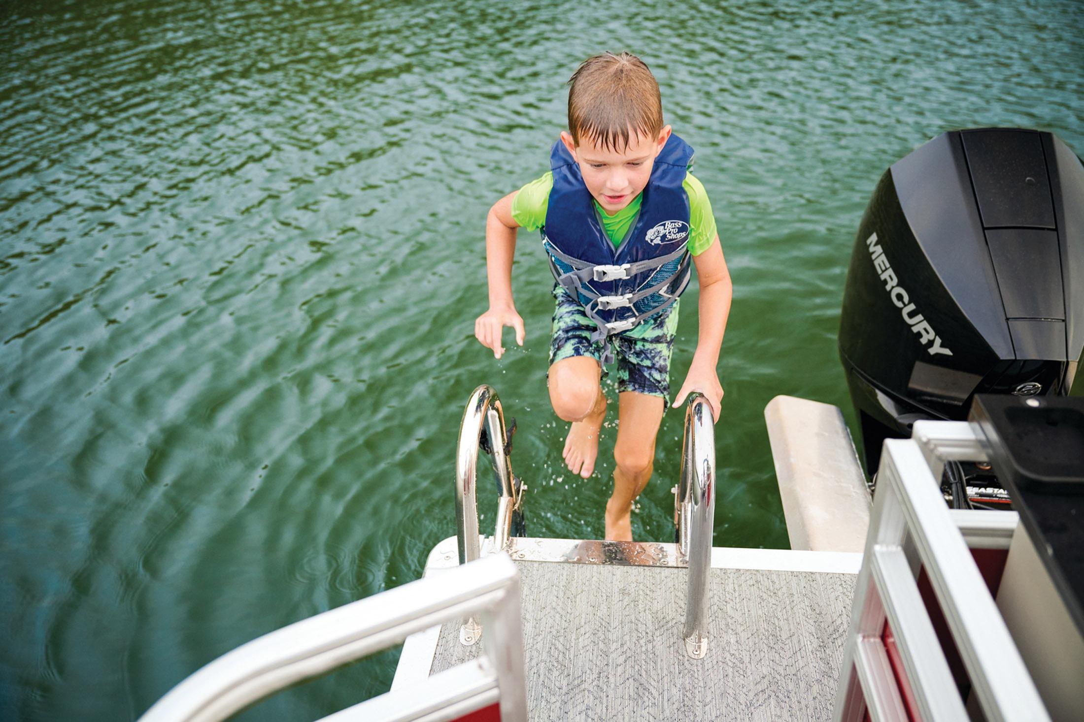2026 Sun Tracker Fishin' Barge 22 XP3 - 96