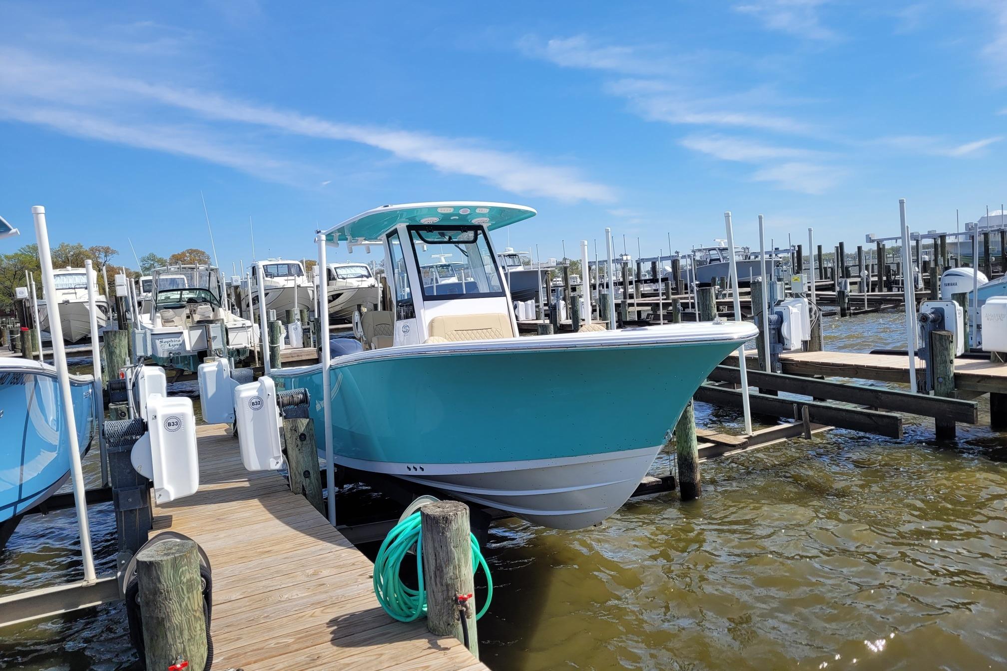2026 Sportsman Open 232 Center Console