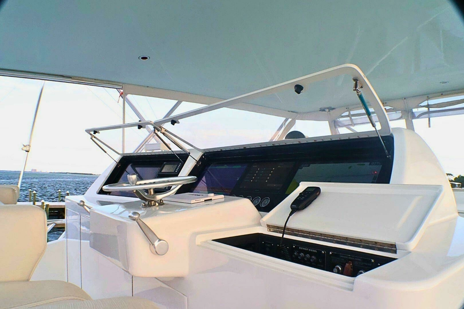 2001 Donzi 73 Sport Yacht - Image 47
