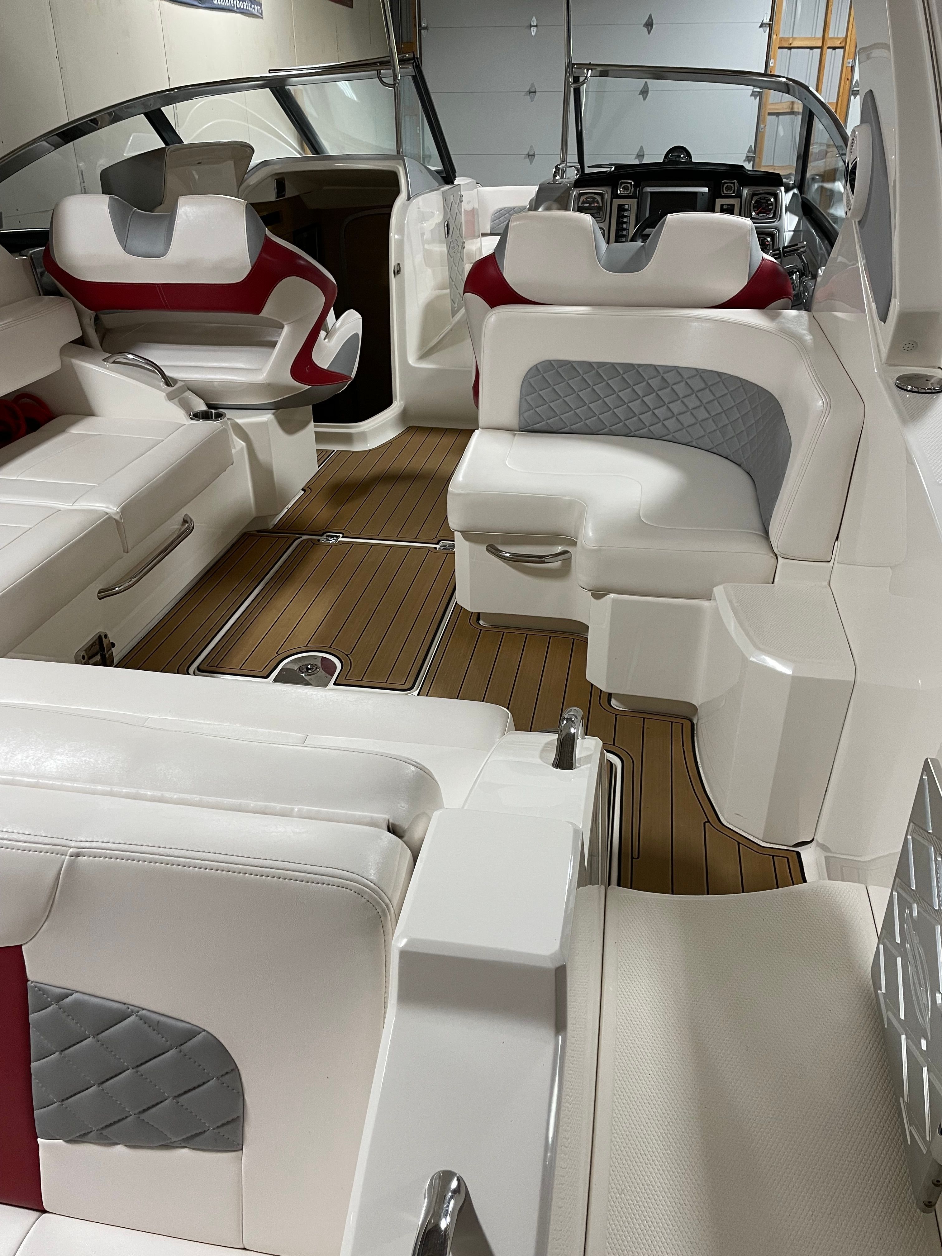 2012 Chaparral 327 SSX - 16