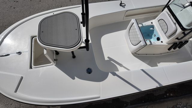 2026 Spyder FX17 Flicker - 17