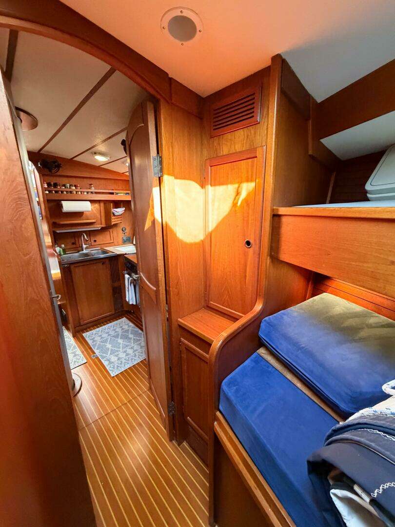 1986 Nauticat 40 Cutter Ketch Pilothouse - Image 78