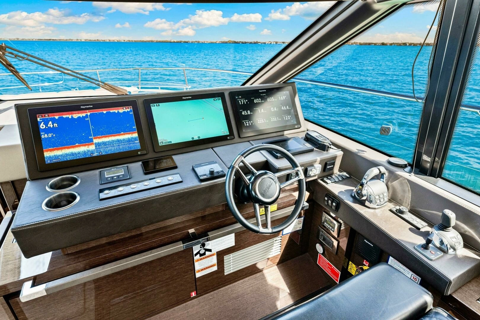 2019 Prestige 630 Flybridge - Image 41