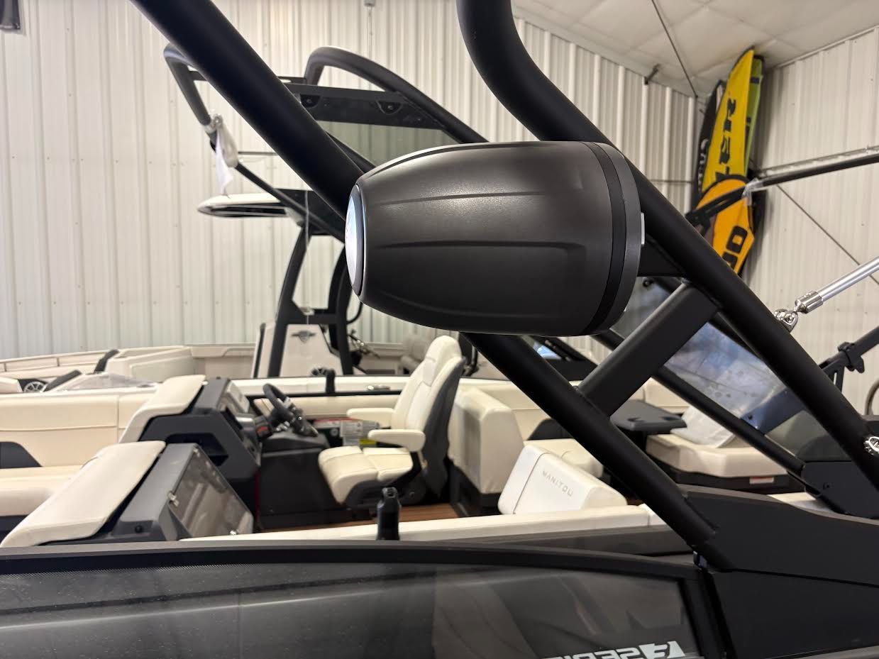 2025 Yamaha Boats 222XE - 12